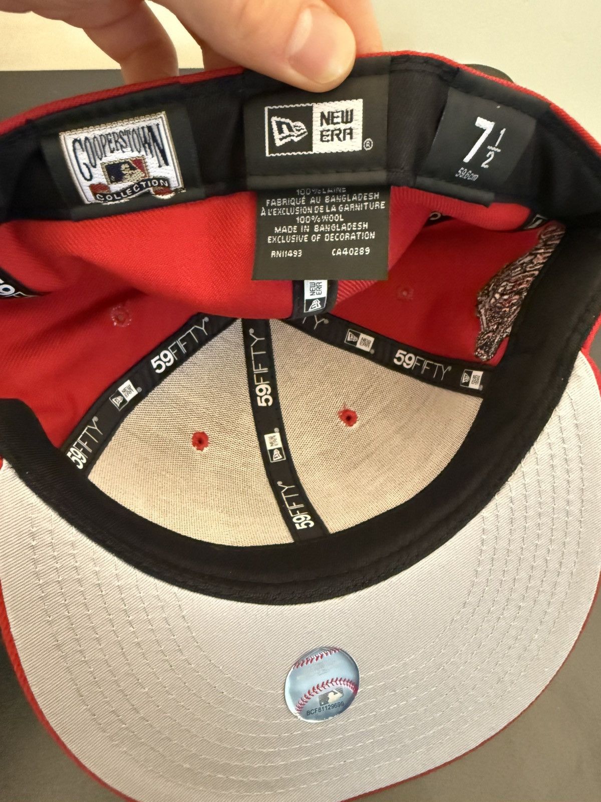 MLB × New Era Cleveland Indians Chief Wahoo Side Patch 7 1/2 Fitted Hat Size ONE SIZE - 6 Thumbnail