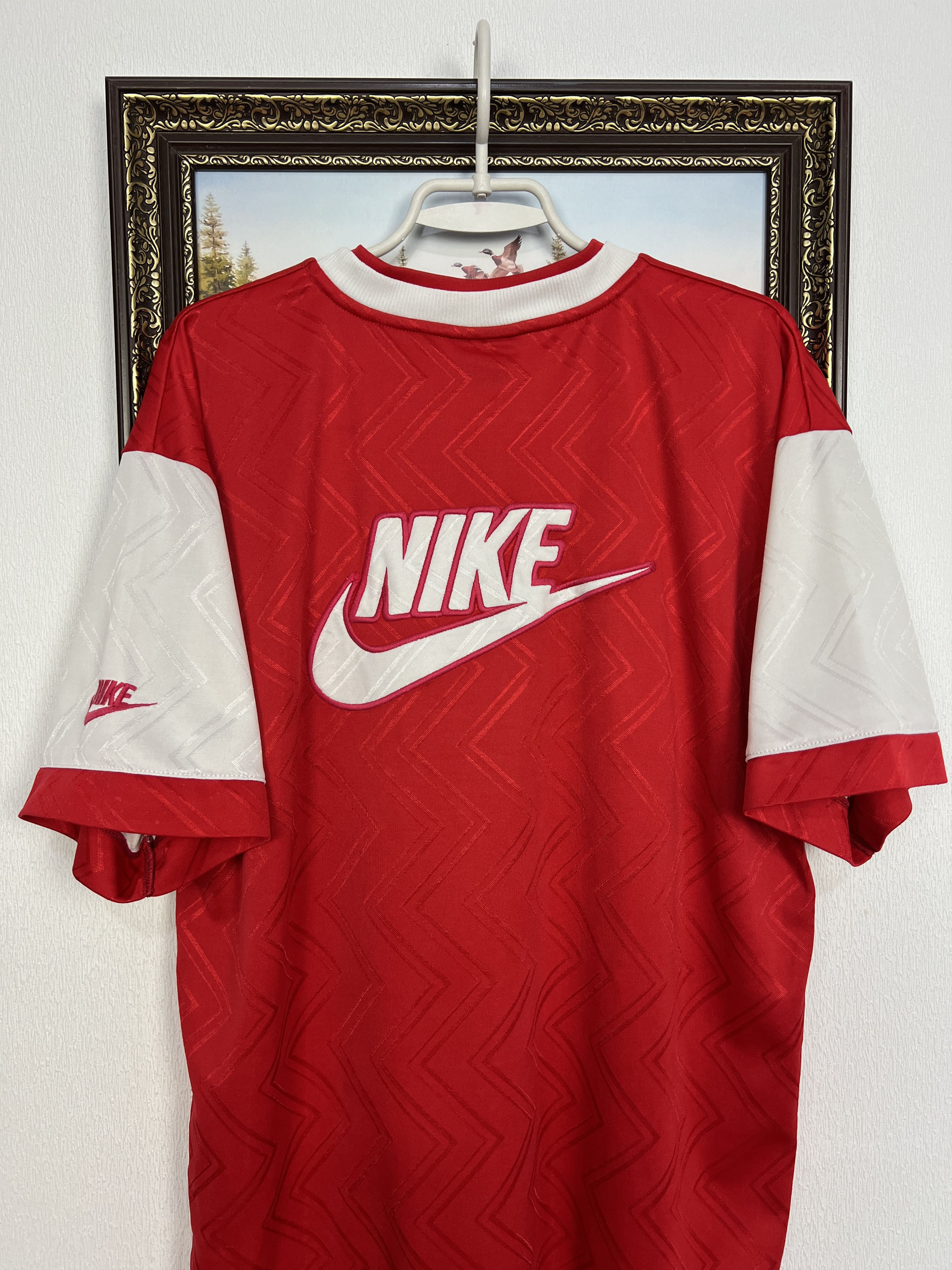 Nike Arsenal Centre Logo Swoosh Football Shirt Soccer Jersey Size US XL / EU 56 / 4 - 9 Thumbnail
