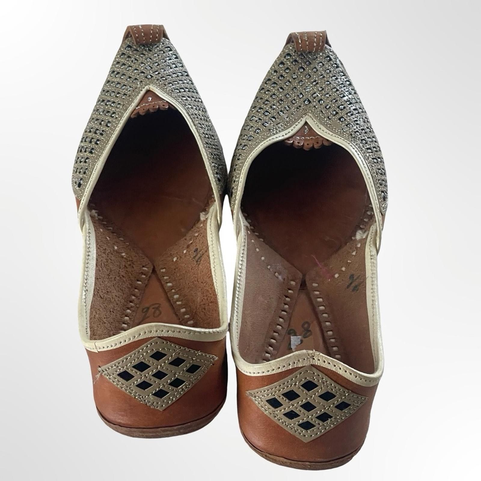 Handmade Handmade in Morocco Elegant Brown and Cream Women's shoes Size US 9 / IT 39 - 2 Thumbnail