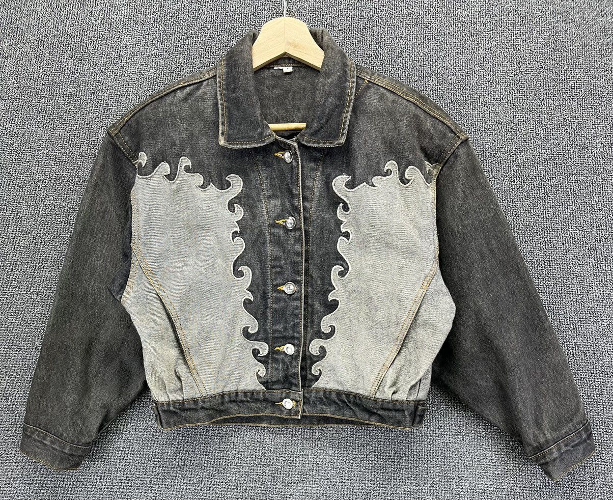 Japanese Brand Vintage Japanese Flower Denim Cardigan Jacket Size M / US 6-8 / IT 42-44 - 1 Thumbnail