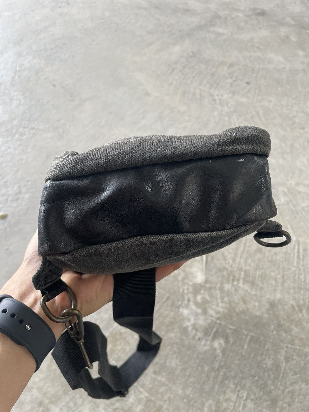 Japanese Brand × Seditionaries Fabric Connection Chrome CH Heart Crest Sling Bag Size ONE SIZE - 14 Thumbnail