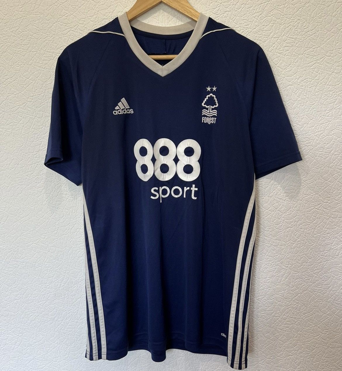 Adidas NOTTINGHAM FOREST ADIDAS 2017/2018 AWAY KIT SOCCER JERSEY Size US L / EU 52-54 / 3 - 1 Thumbnail