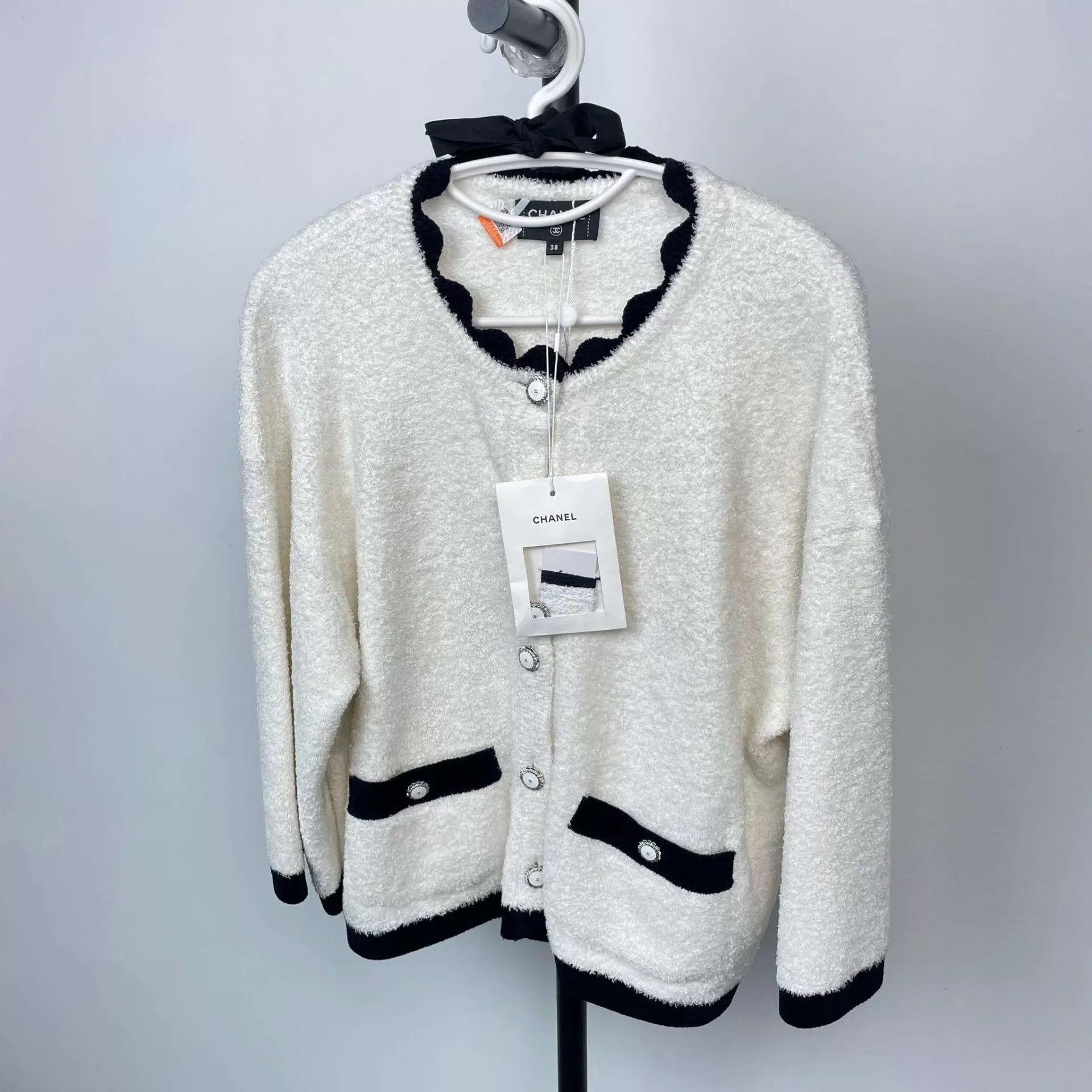 Chanel Chanel knit cardigan white 38 Size S / US 4 / IT 40 - 7 Thumbnail