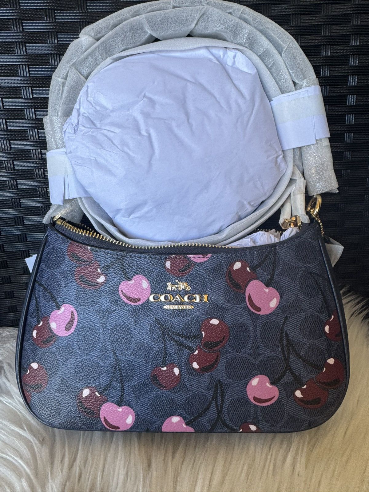 Coach Coach Teri Shoulder Bag In Signature With Cherry Print nim Size ONE SIZE - 11 Thumbnail