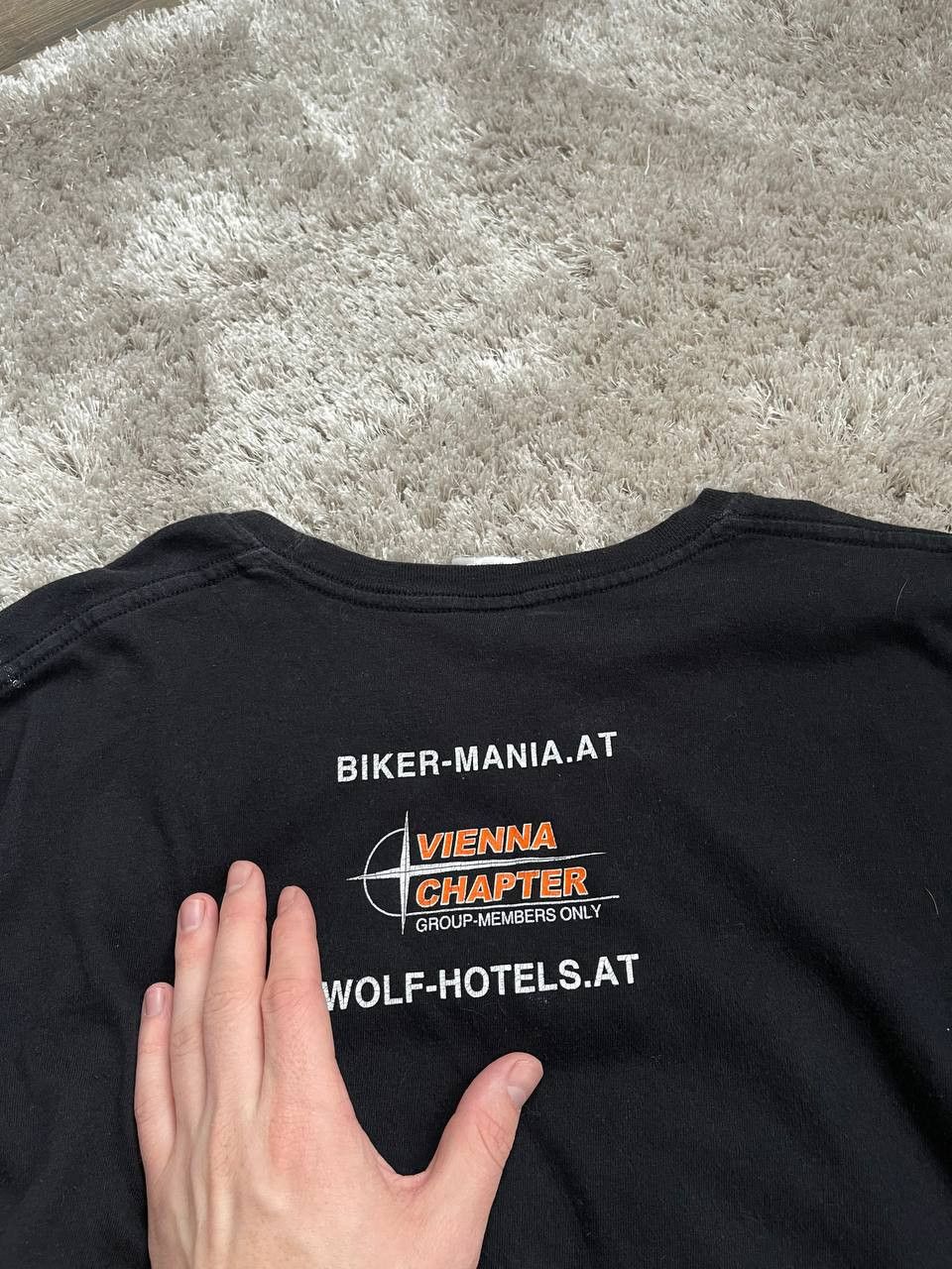 Vintage vintage biker mania big logo tee Size US L / EU 52-54 / 3 - 6 Thumbnail