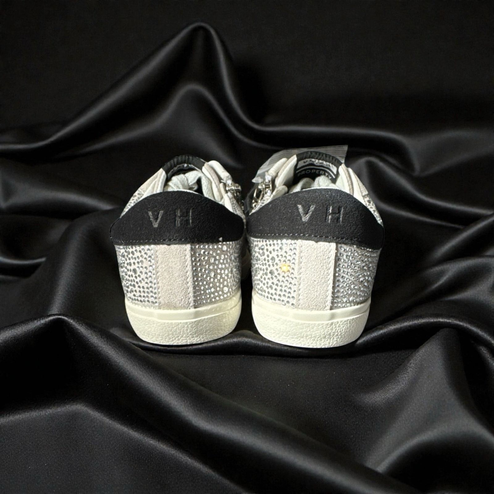 Vintage Havana Vintage Havana women's Vita's grey suede w/ rhinestones. Size US 6 / IT 36 - 5 Thumbnail