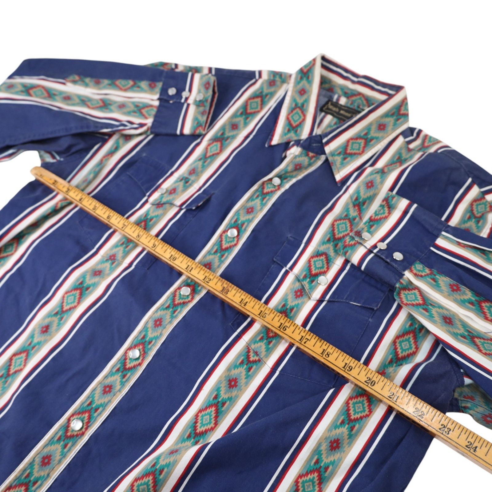 Vintage VTG High Noon Vertical Aztec Striped Pearl Snap Shirt Size US L / EU 52-54 / 3 - 7 Thumbnail