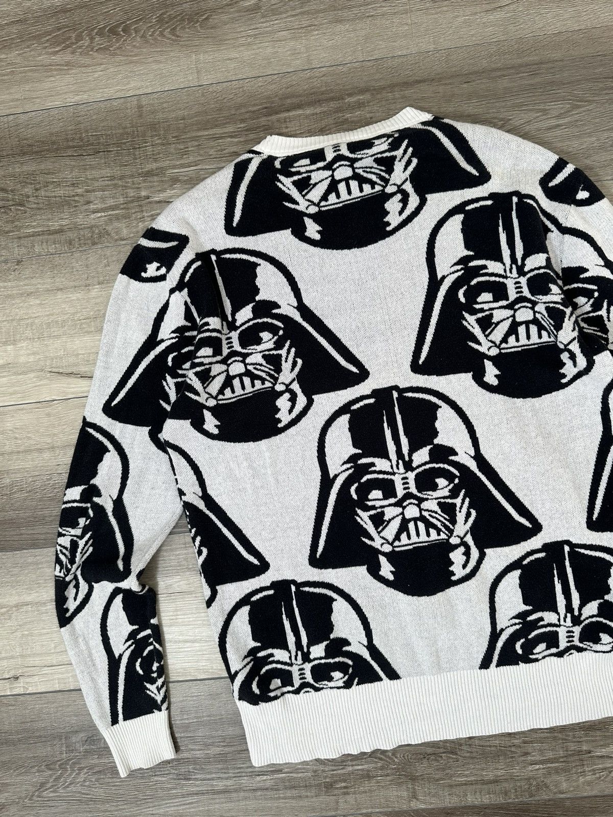 Star Wars Star Wars Knit Sweater Darth Vader Helmet Medium M Size US M / EU 48-50 / 2 - 5 Thumbnail