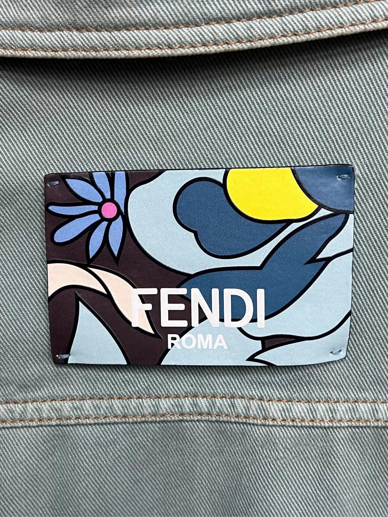 Fendi Fendi Washed Leather Patch Denim Jacket. Size XS / US 0-2 / IT 36-38 - 4 Thumbnail