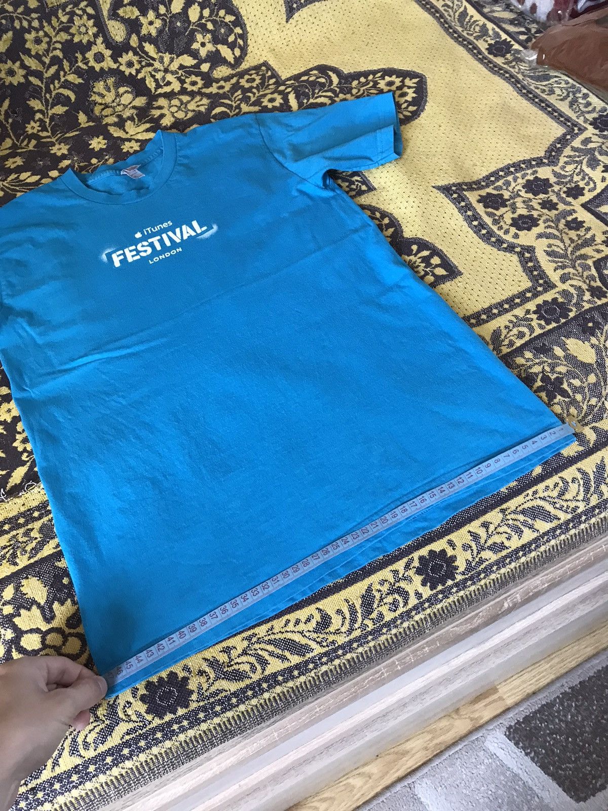 American Apparel × Apple × Vintage 🔥 Rare Apple iTunes Festival Y2K T Shirt Size US S / EU 44-46 / 1 - 10 Thumbnail