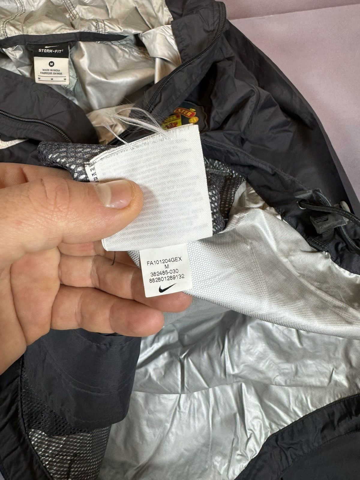 Nike × Vintage Vintage Manchester United Raincoat Training Nike Jacket Size US M / EU 48-50 / 2 - 13 Thumbnail