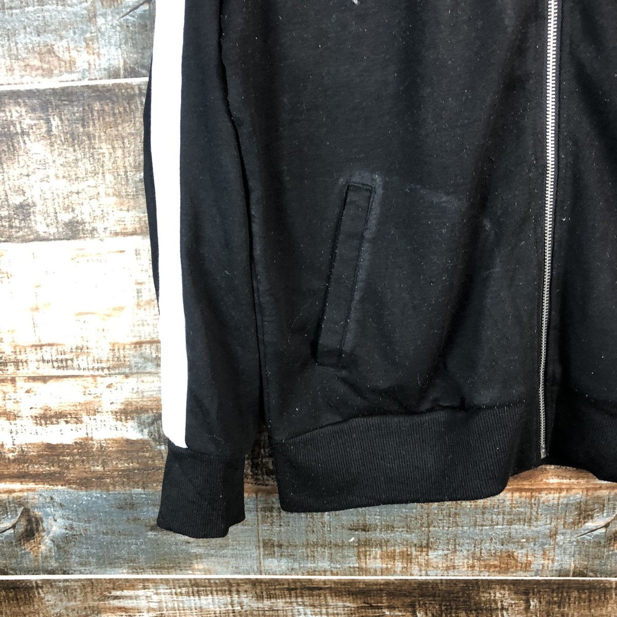 Japanese Brand × Vintage Avail Avant Garde Black Sweather #A1927 Size US L / EU 52-54 / 3 - 7 Thumbnail