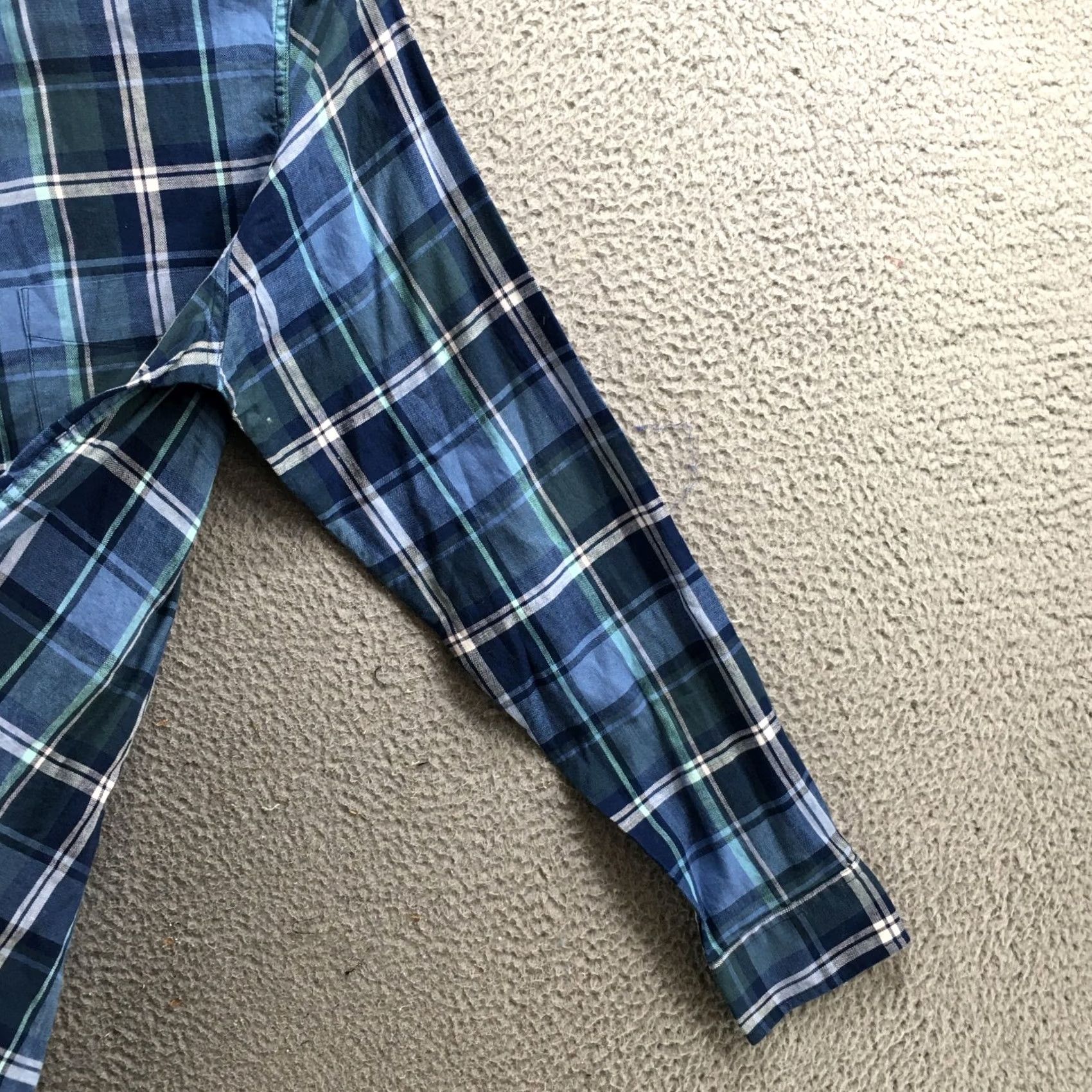 Abercrombie & Fitch Abercrombie & Fitch Button Down Shirt Mens XL Blue Plaid Long Sleeve Collared Size US XL / EU 56 / 4 - 5 Thumbnail