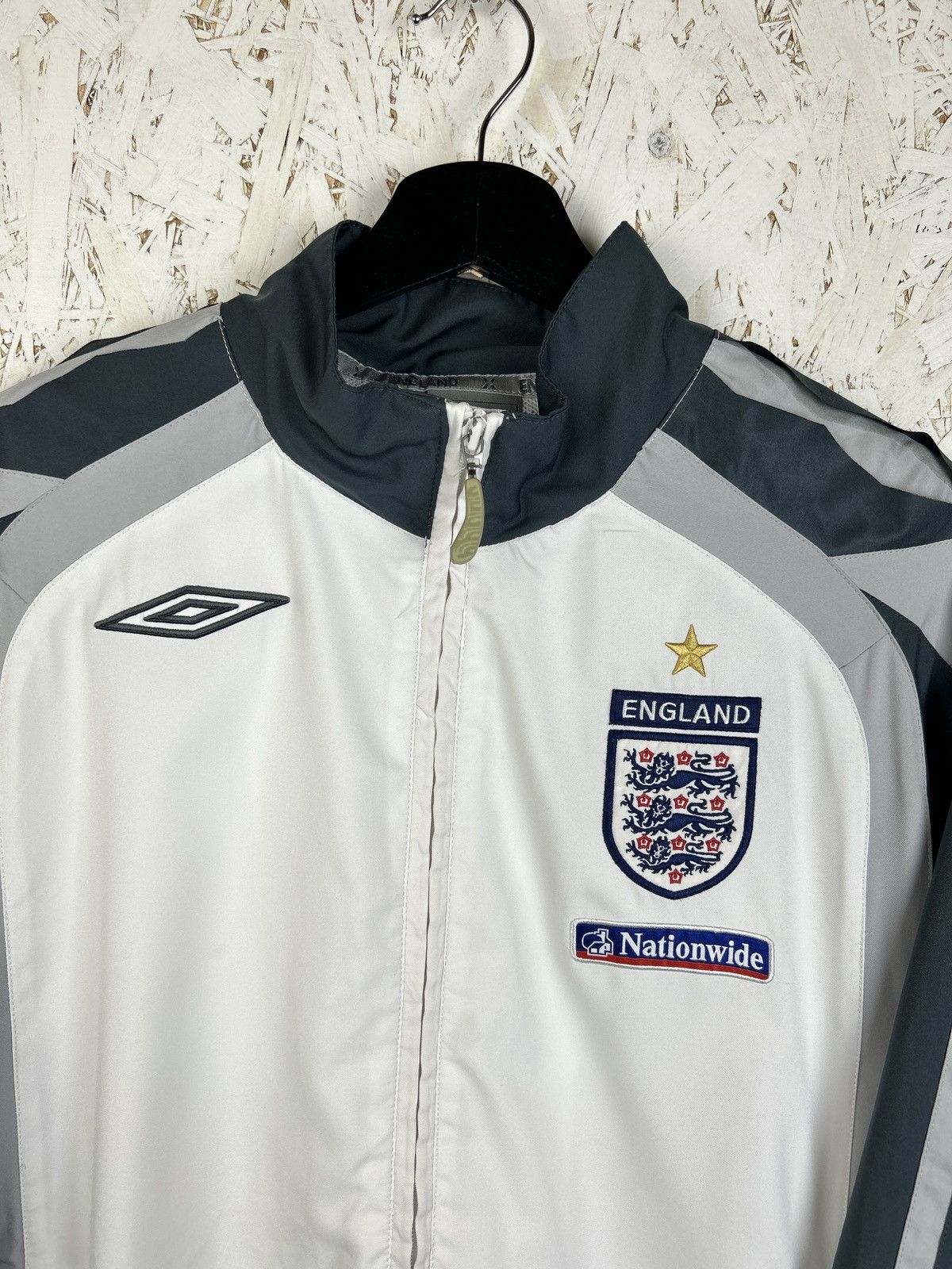 Umbro Umbro England 2007/09 Tracksuit Track Jacket Size M Size US M / EU 48-50 / 2 - 2 Thumbnail