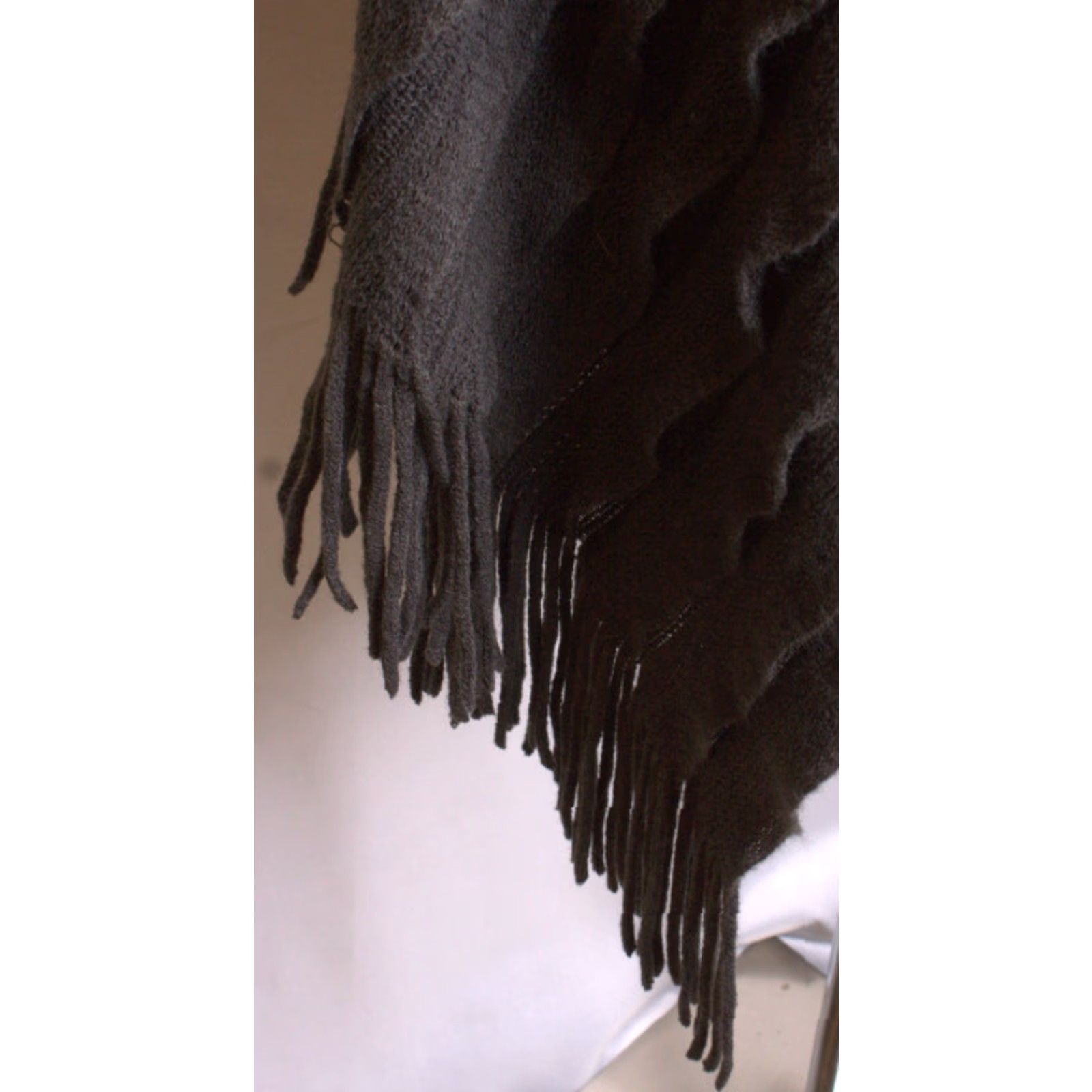Vintage VINTAGE Max Edition Asymmetrical Poncho Charcoal Grey Tiered One Size Poncho Size ONE SIZE - 7 Thumbnail