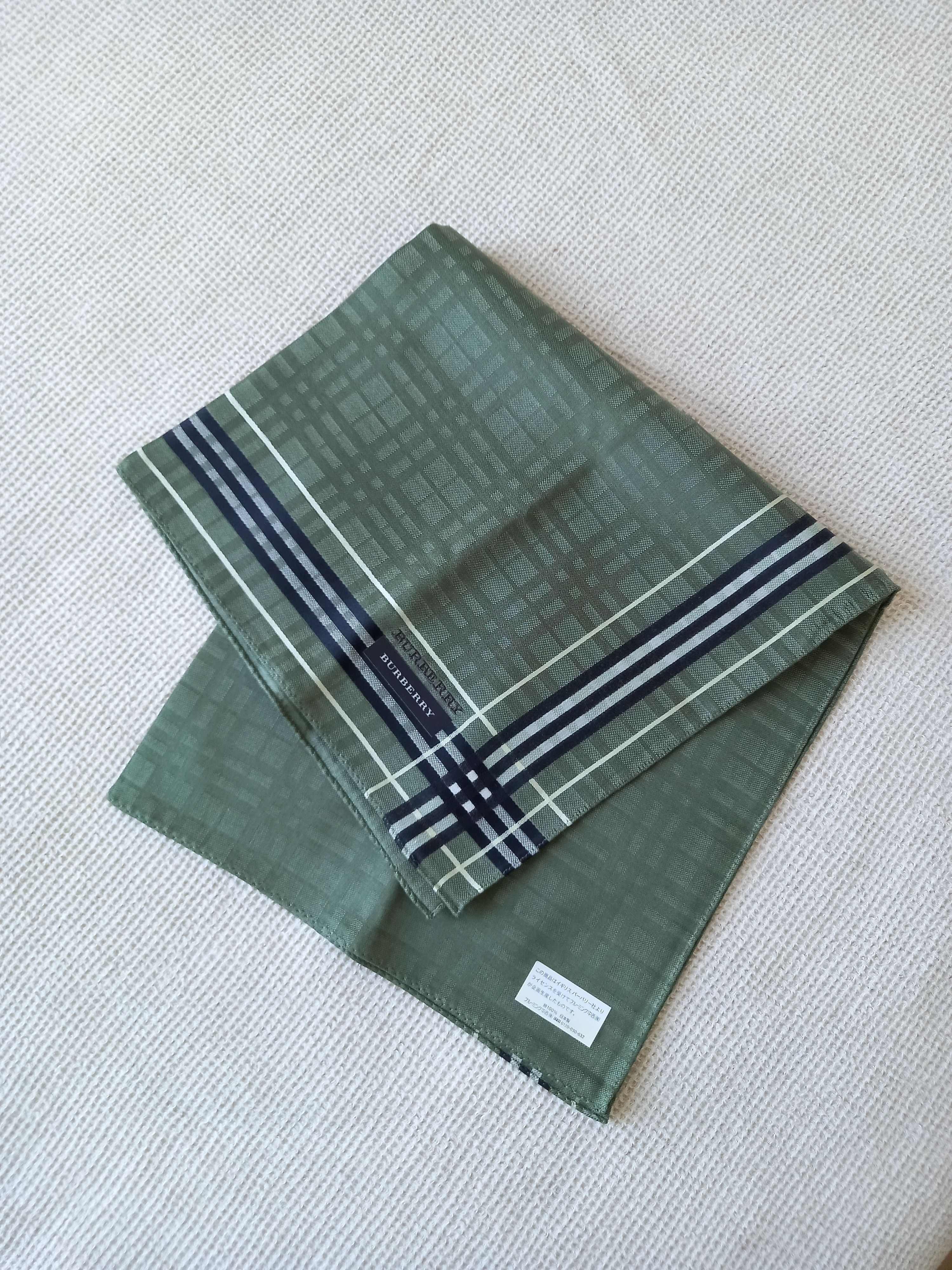 Burberry × Vintage 2 x NEW Burberry Bandana/Handkerchief/Pocket Square Size ONE SIZE - 2 Thumbnail