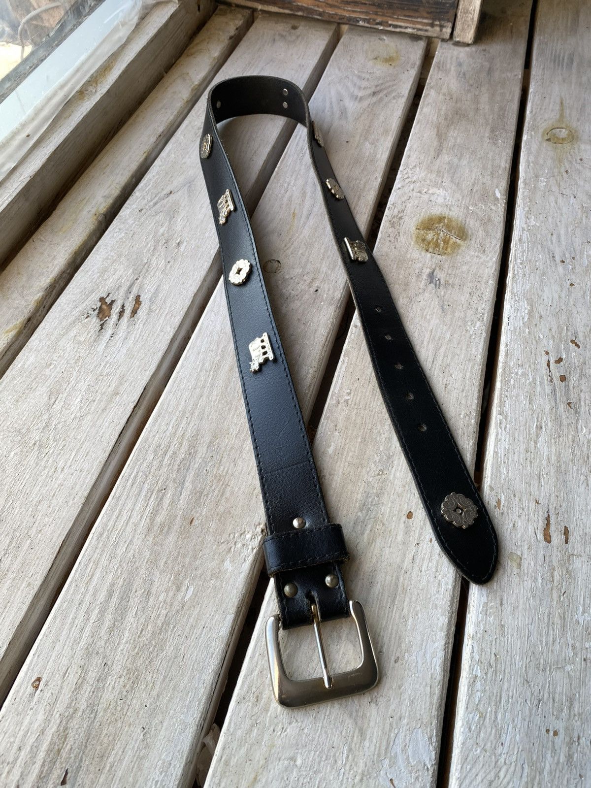 Gengar Belt BB SIMON