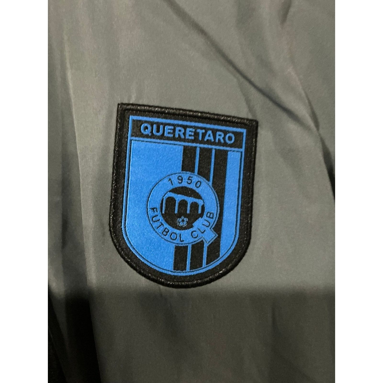 Other Charly Queretaro FC Outdoor Quarter-Zip Jacket - Mens Medium Size US M / EU 48-50 / 2 - 3 Thumbnail