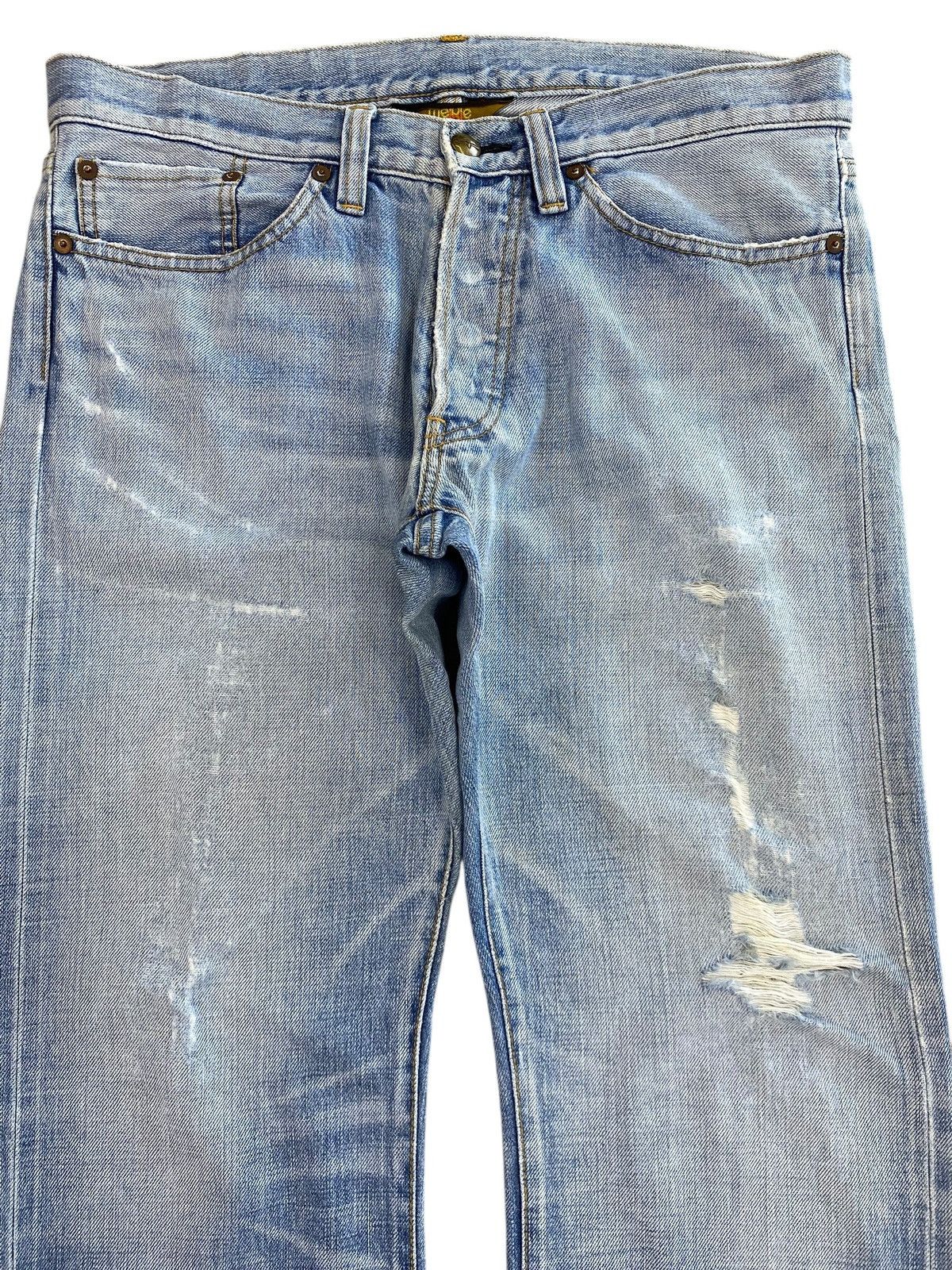 Japanese Brand Japanese Brand Light Wash Style Ripped Straight Leg Jeans Size US 33 - 2 Thumbnail