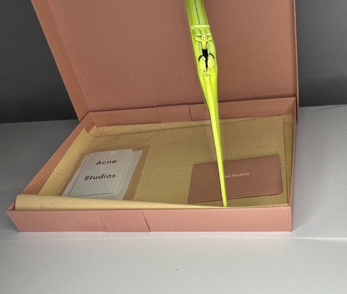Acne Studios Neon yellow Acne clutch Size ONE SIZE - 5 Thumbnail