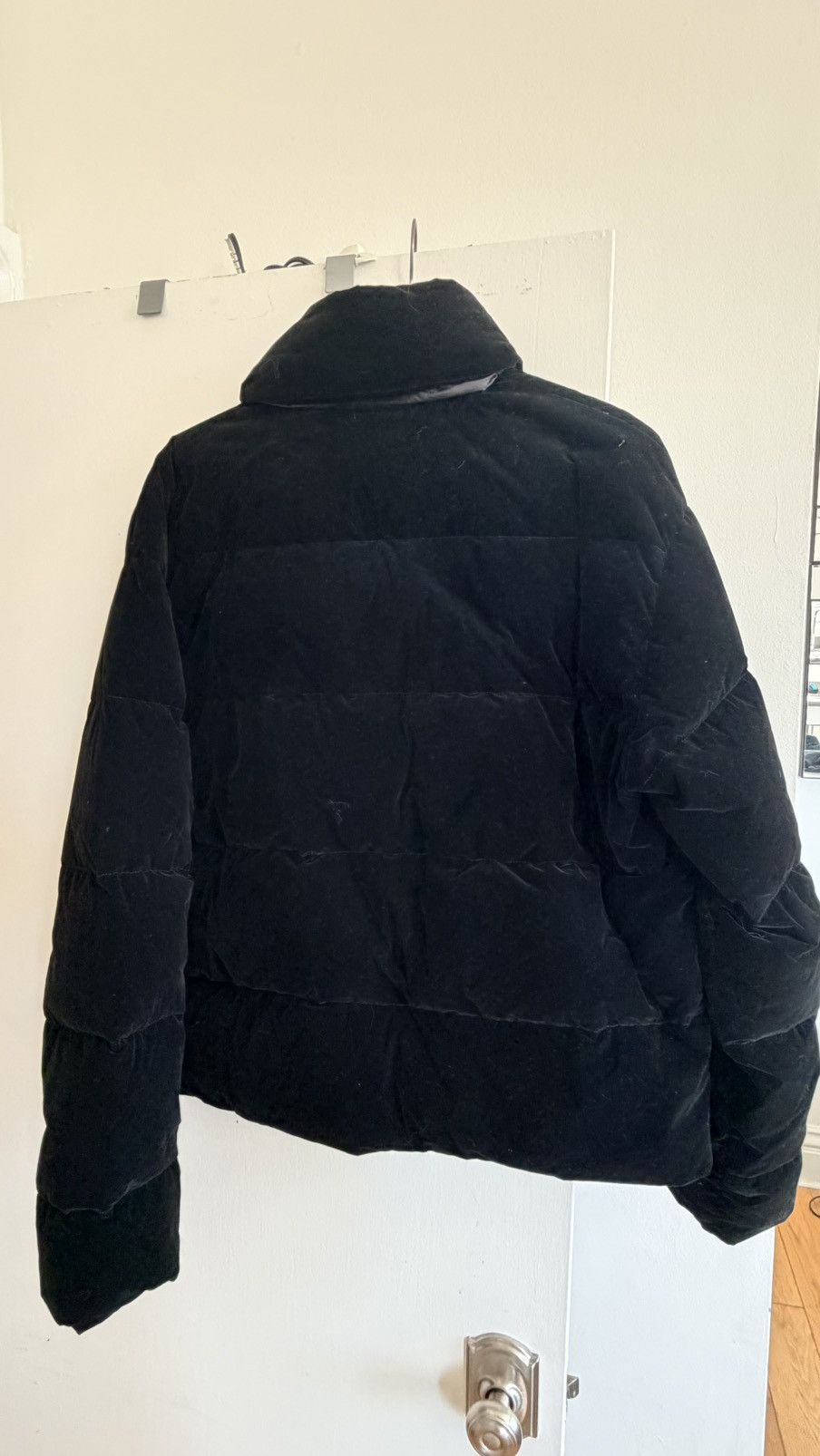 Prada PRADA Velvet Cropped Down Jacket Size US S / EU 44-46 / 1 - 10 Thumbnail