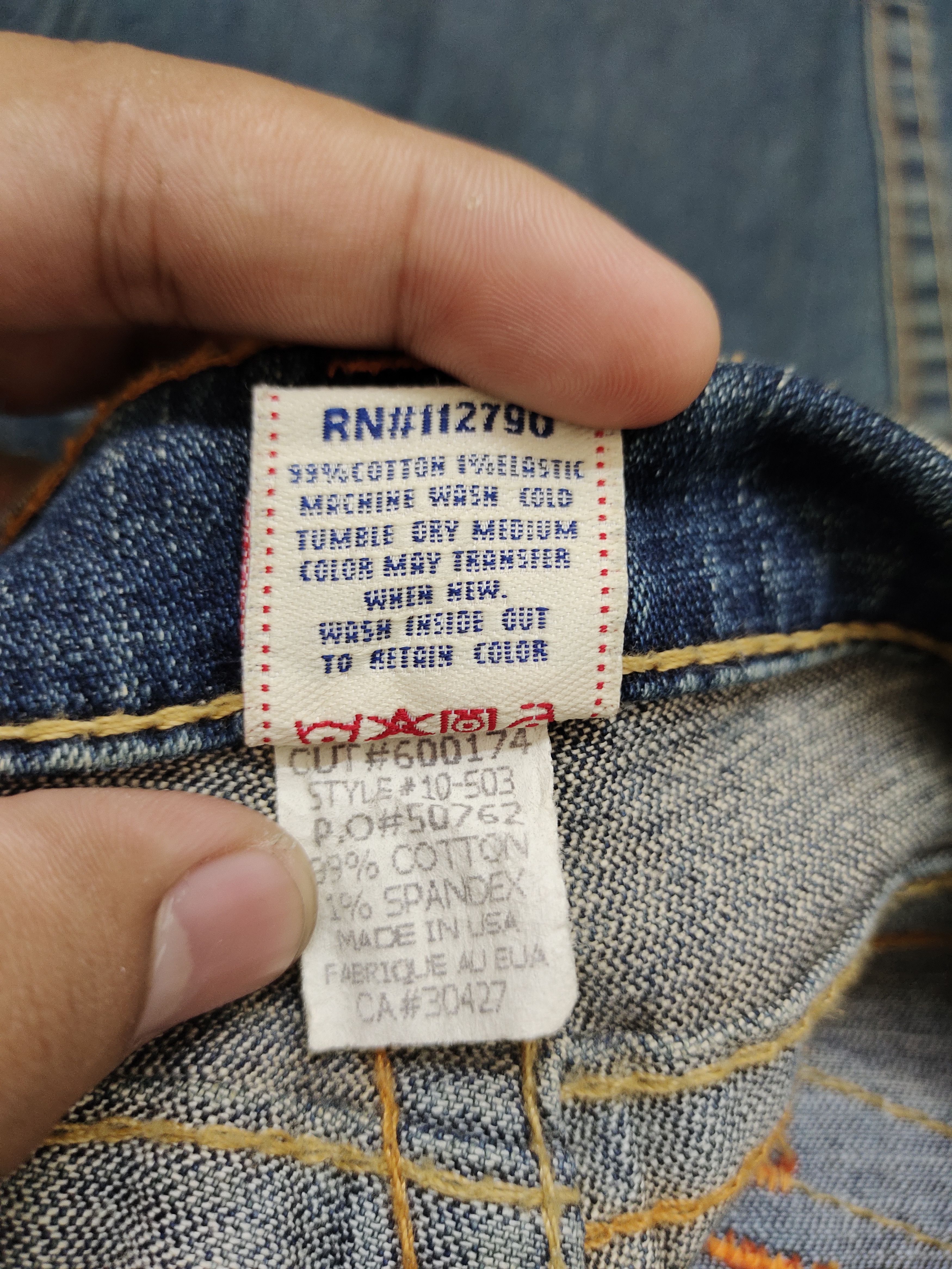 True Religion Flare Jeans True Religon Distress Faded Low Rise Boot Cut Size US 26 / EU 42 - 22 Thumbnail
