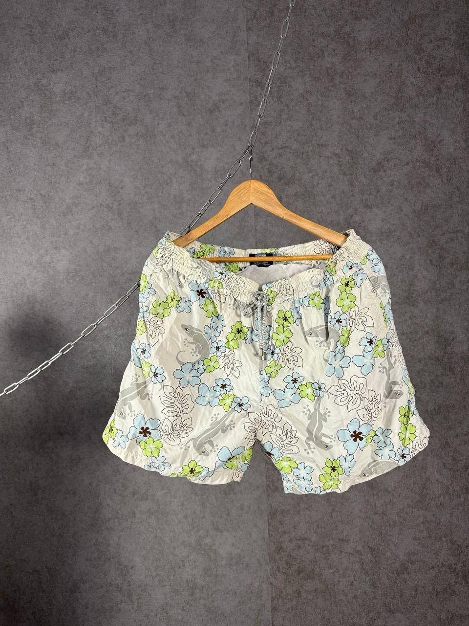 Vilebrequin Vilebrequin designer shorts Size US 36 / EU 52 - 1 Thumbnail