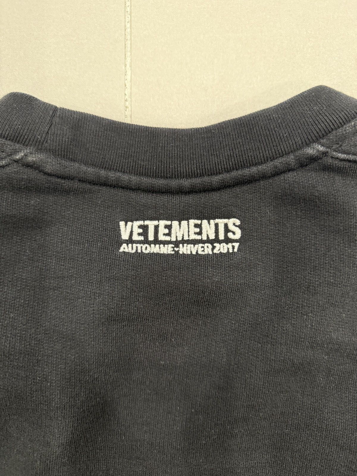 Vetements Vetements Unidad Hombre Sweater Size US S / EU 44-46 / 1 - 5 Thumbnail