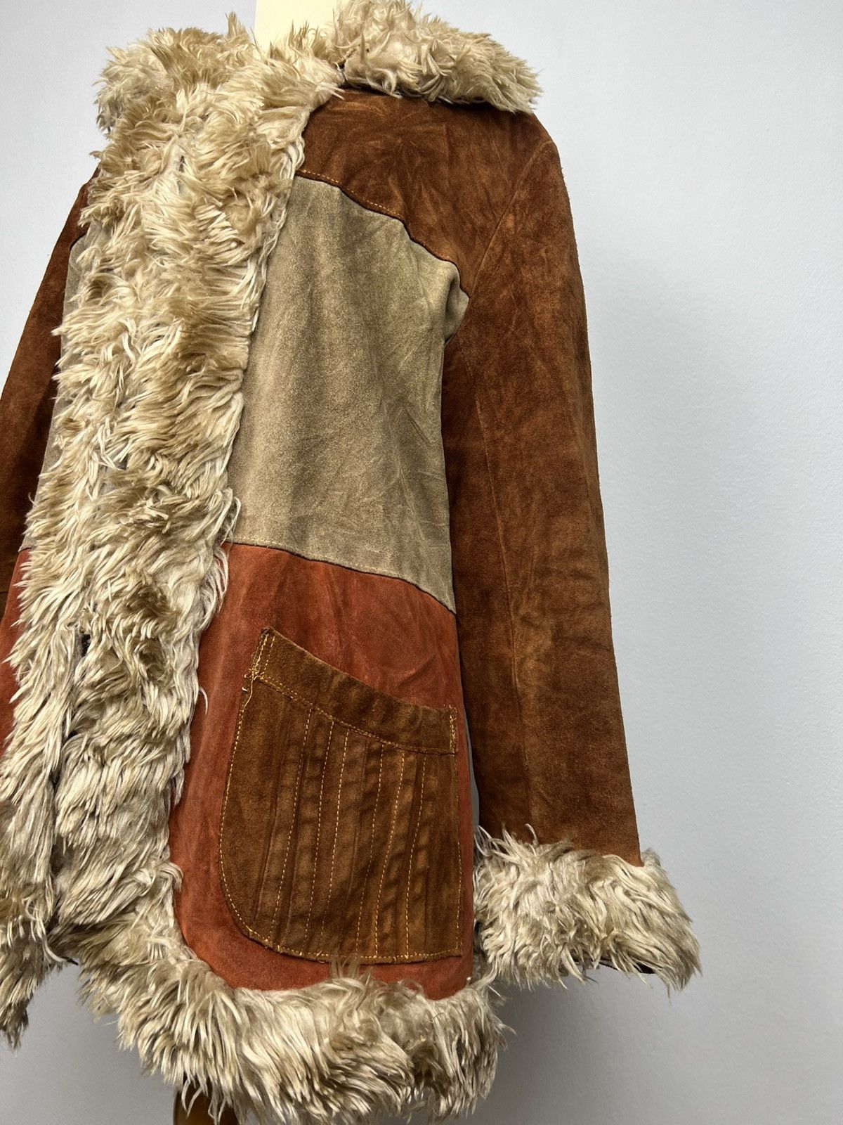 Vintage VINTAGE 70s Penny Lane Patchwork Suede Coat Size US M / EU 48-50 / 2 - 4 Thumbnail