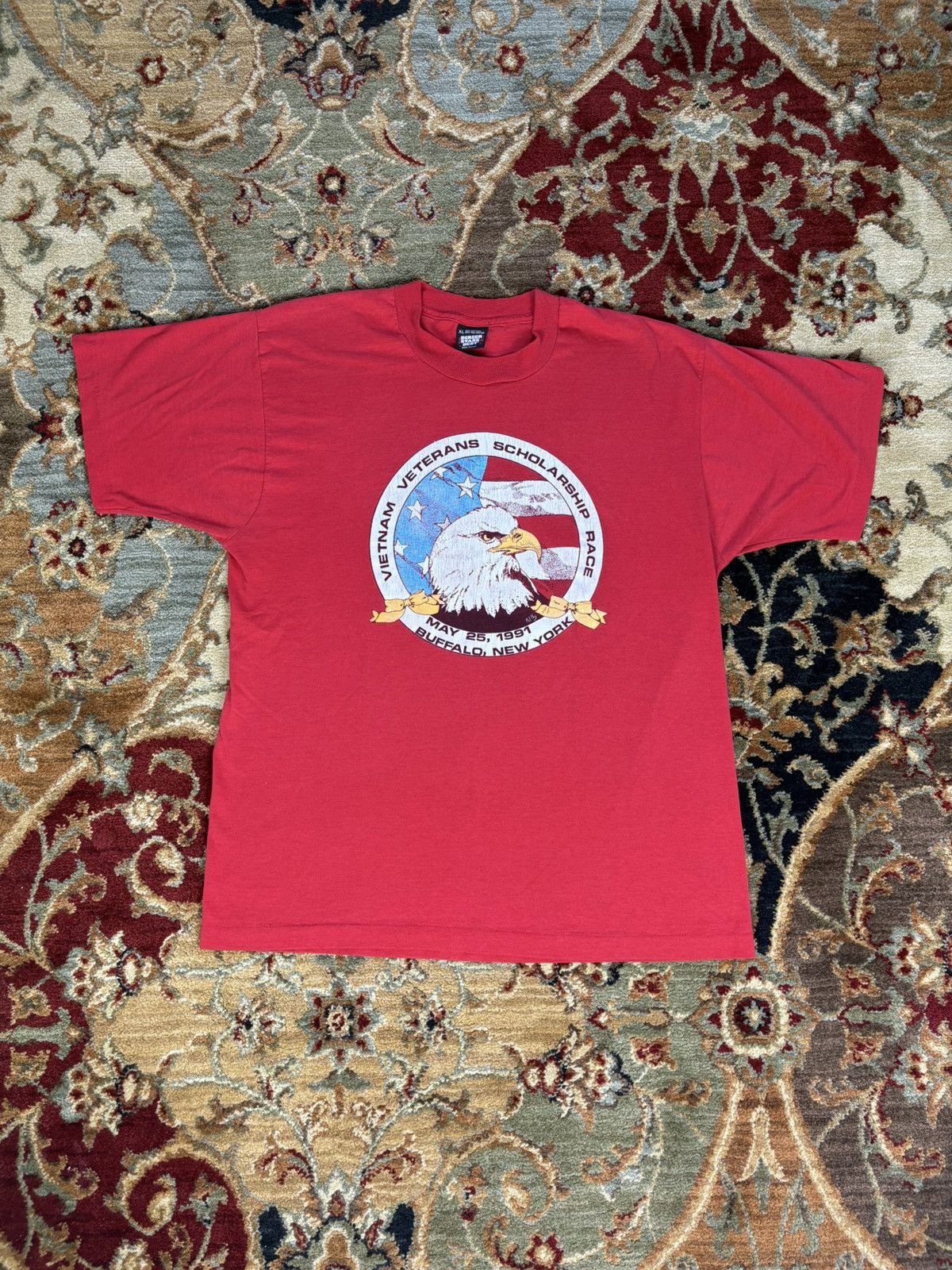 Vintage Vintage USA 1991 Tshirt Size US XL / EU 56 / 4 - 1 Thumbnail