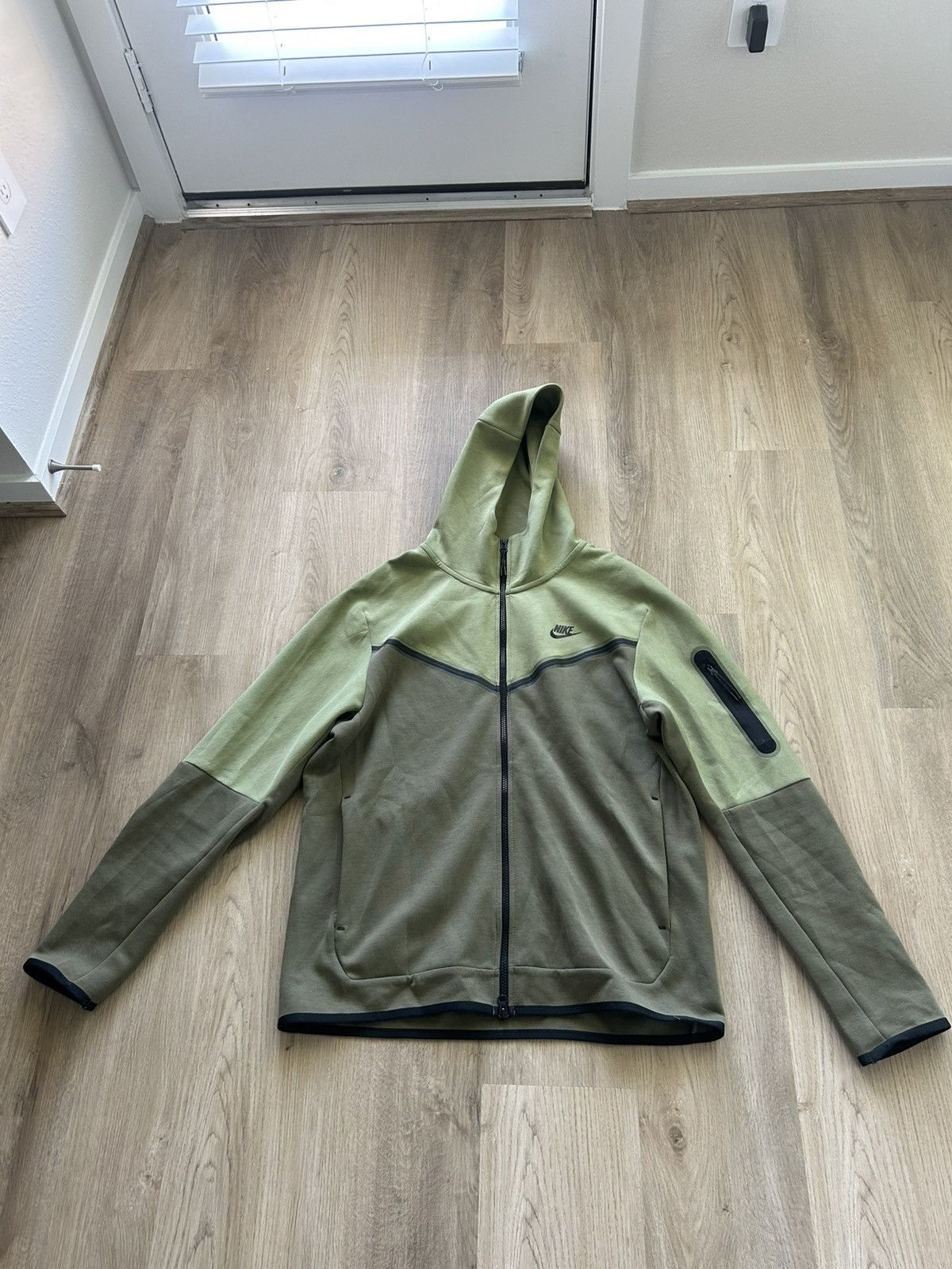 Nike Nike Tech Fleece Hoodie – Alligator Green Size US L / EU 52-54 / 3 - 1 Thumbnail
