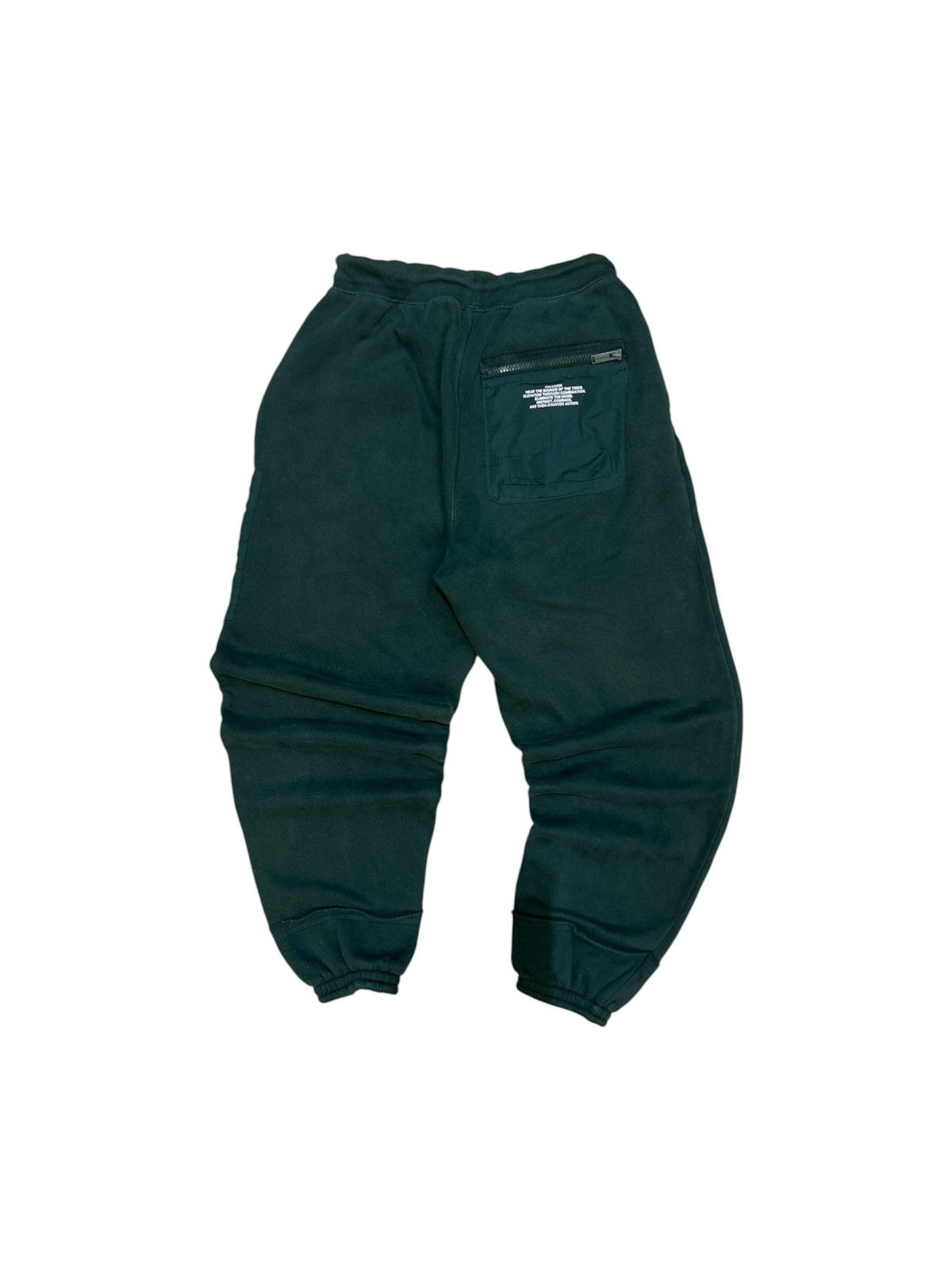 GU × Undercover GU x Undercover Jun Takahashi Utility Sweatpants Size US 30 / EU 46 - 6 Thumbnail