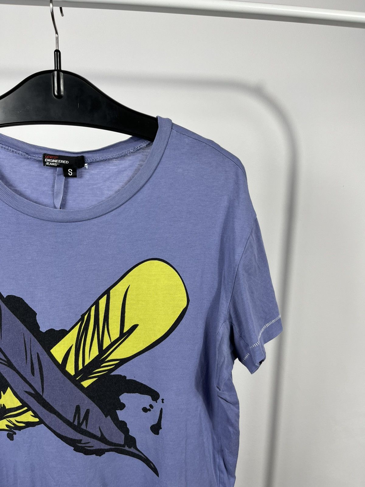 Levi's Levi’s Engineered Jeans Graphic T Shirt Purple Size S Size US S / EU 44-46 / 1 - 3 Thumbnail