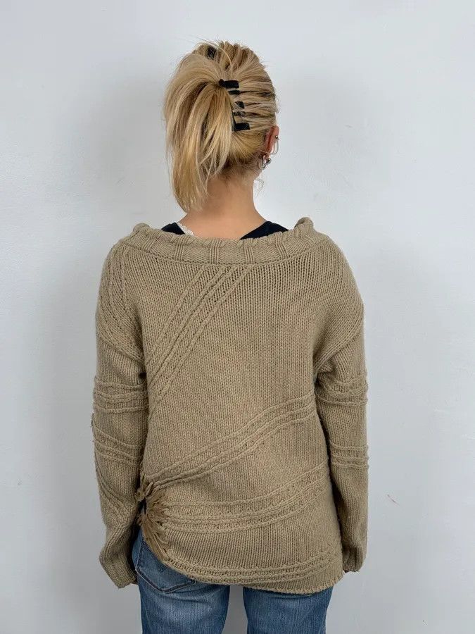Roberto Cavalli 2000s Cavalli 3D Flowers Beige Knit Sweater Size S / US 4 / IT 40 - 3 Thumbnail