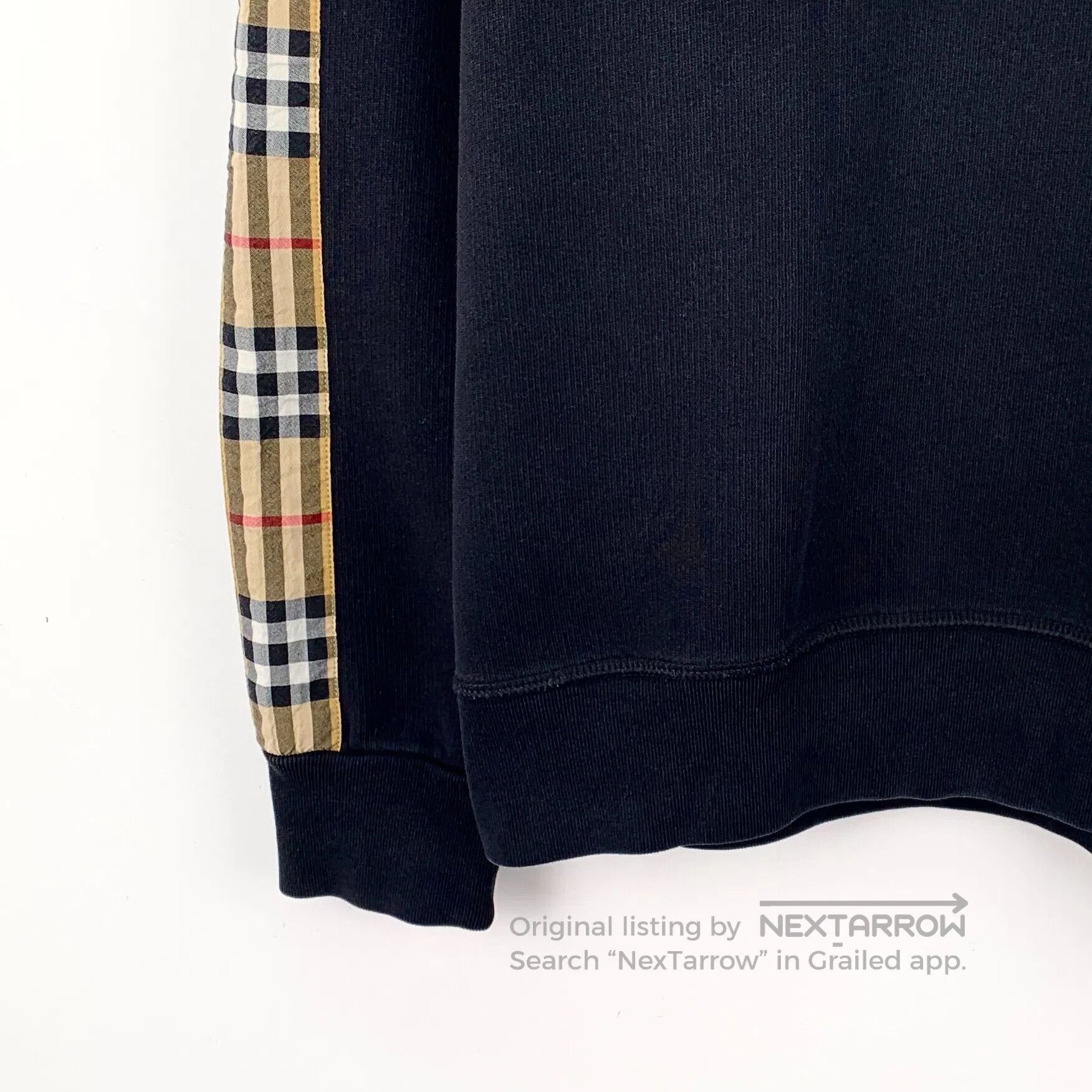 Burberry Burberry Black Plaid Patchwork Cotton Round Neck Long Slee Size US S / EU 44-46 / 1 - 5 Thumbnail