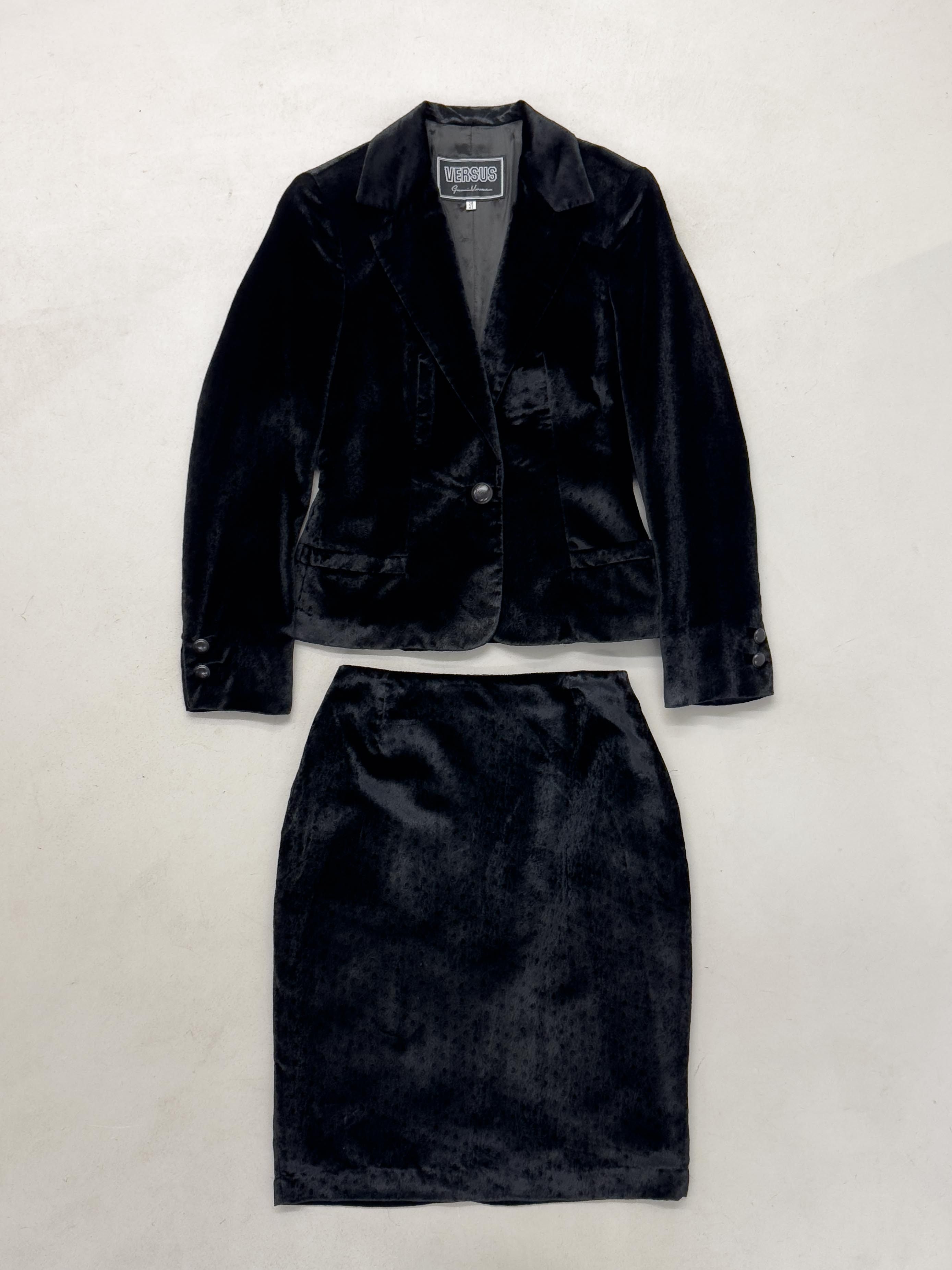 Versace VERSUS Versace Velvet Two Piece Set Size L / US 10 / IT 46 - 2 Thumbnail
