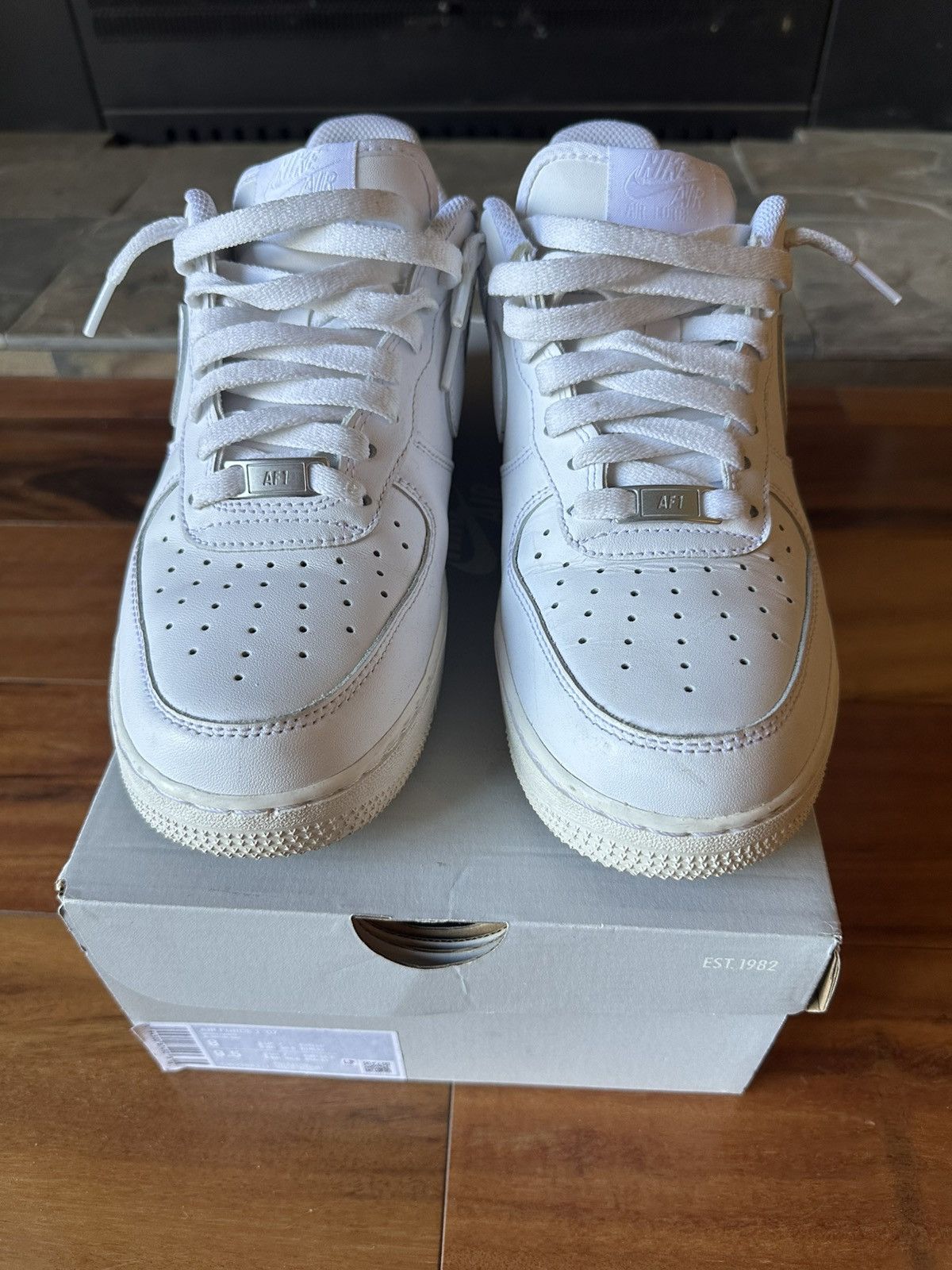 Nike Nike Air Force 1 Low Size US 8 / EU 41 - 1 Thumbnail