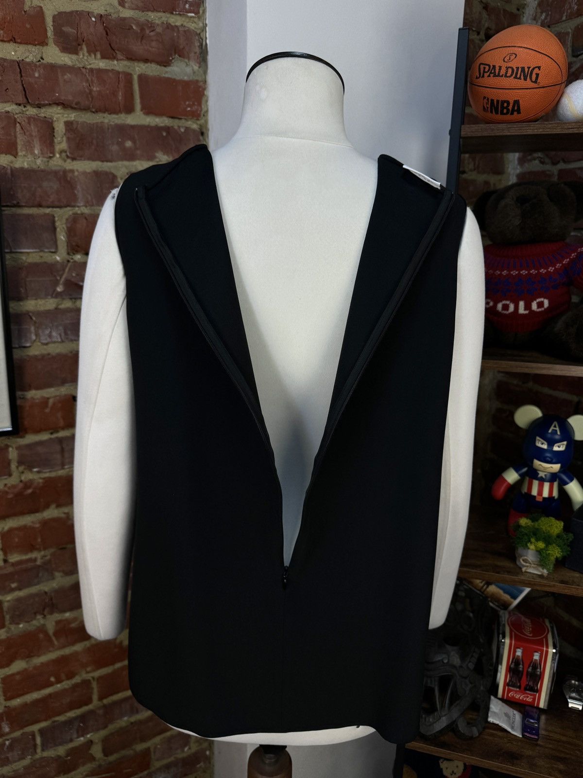 Akris × Designer AKRIS Punto Black Mesh Lace York Sleeveless Blouse Top Tank Size M / US 6-8 / IT 42-44 - 6 Thumbnail
