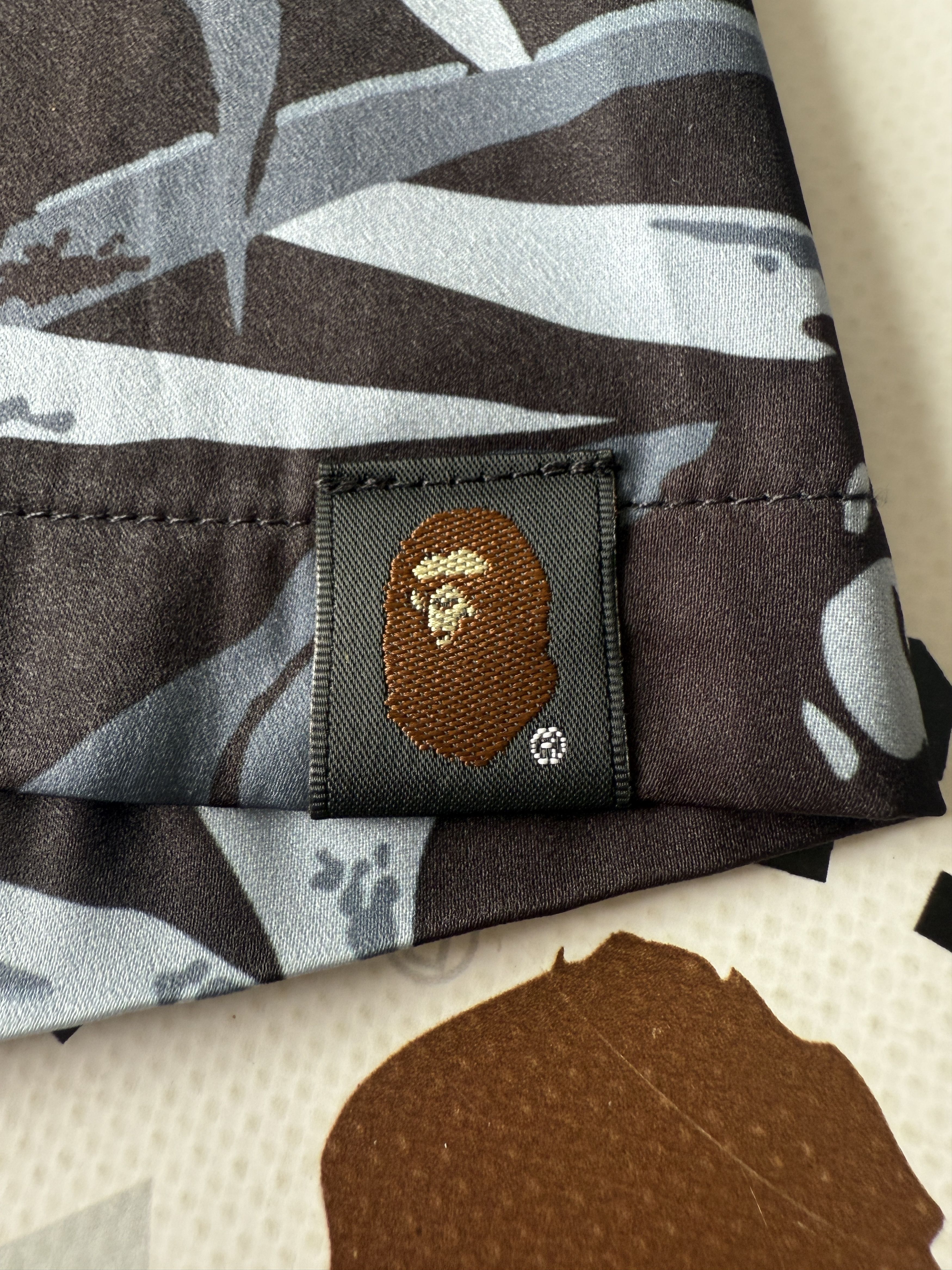 Bape BAPE X MMJ TROPICAL SKULL CAMO OPEN COLLAR SS SHIRTS 16TH Size US L / EU 52-54 / 3 - 8 Thumbnail