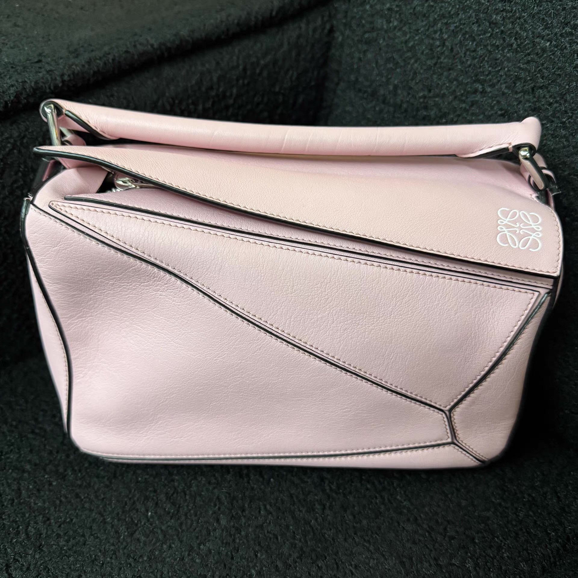 Loewe Pink Geometric Design Handbag Size ONE SIZE - 1 Thumbnail