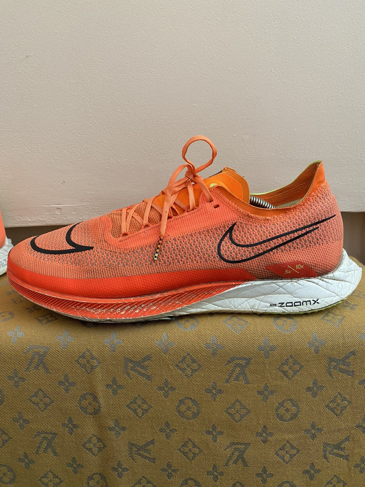 Nike 📌 Nike ZoomX StreakFly Total Orange Running Shoes DJ6566-800 Size US 12.5 / EU 45-46 - 5 Thumbnail