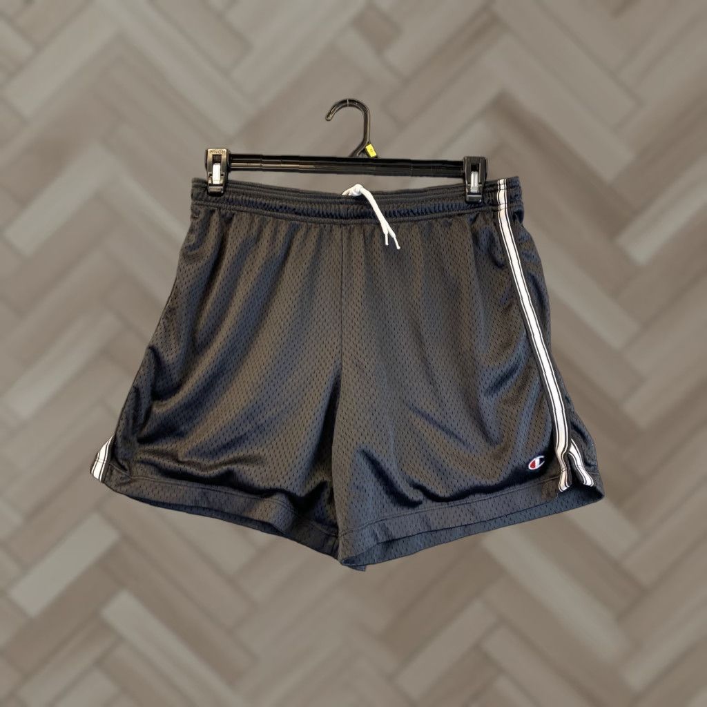 Champion Champion Women's Size M Athletic Shorts Dri-fit Black Regular Polyester / 92-46 Size 32" / US 10 / IT 46 - 1 Thumbnail