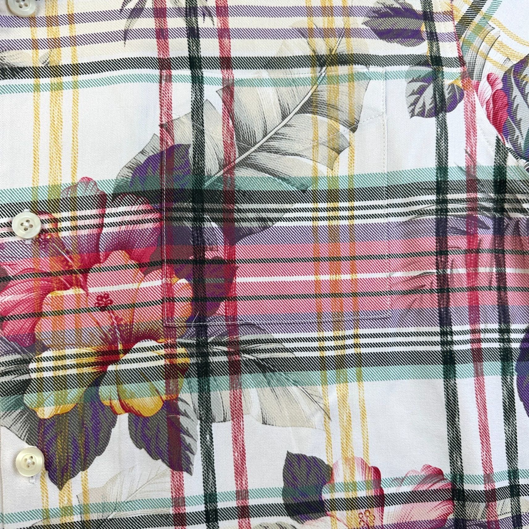 Tommy Bahama Tommy Bahama Shirt Mens XL Red Silk Floral Plaid Button-Up Short Sleeve Casual Beach Hawaiian Tropical Size US XL / EU 56 / 4 - 4 Thumbnail