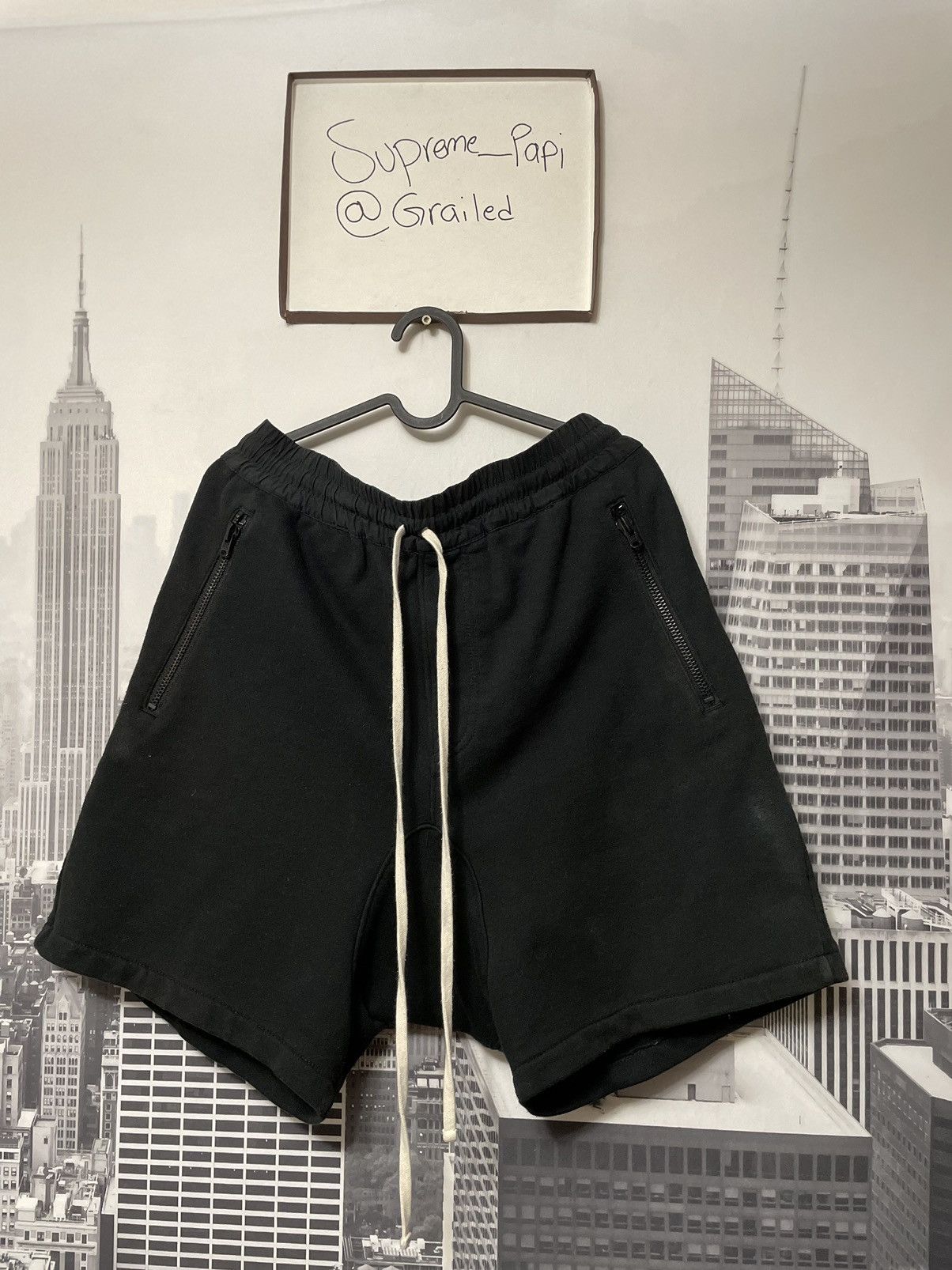 fear of god fog essentials drawstring shorts