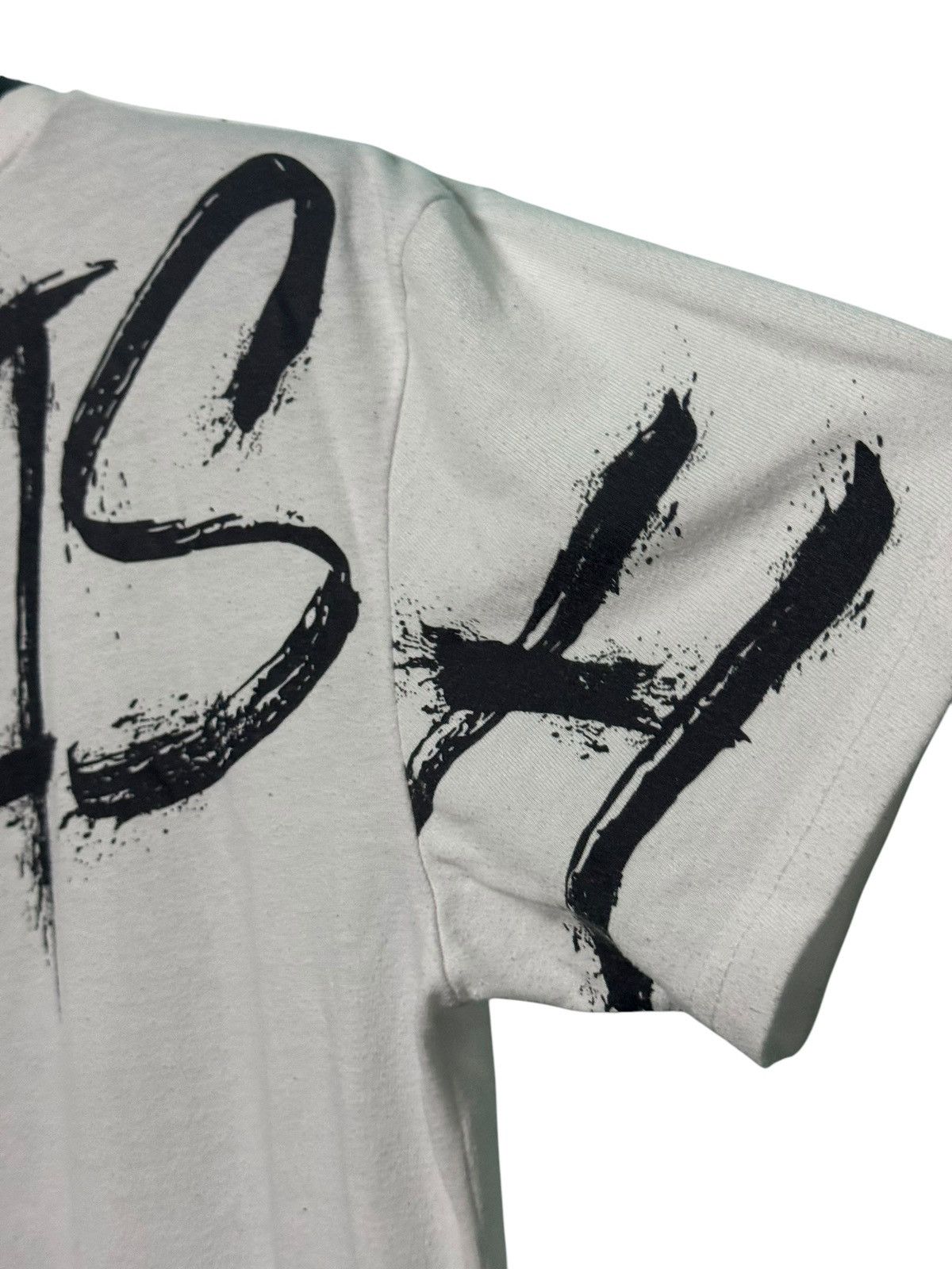 In The Attic 💥 VINTAGE IN THE ATTIC BLUISH PUNK DESIGN RARE TEE Size US L / EU 52-54 / 3 - 9 Thumbnail