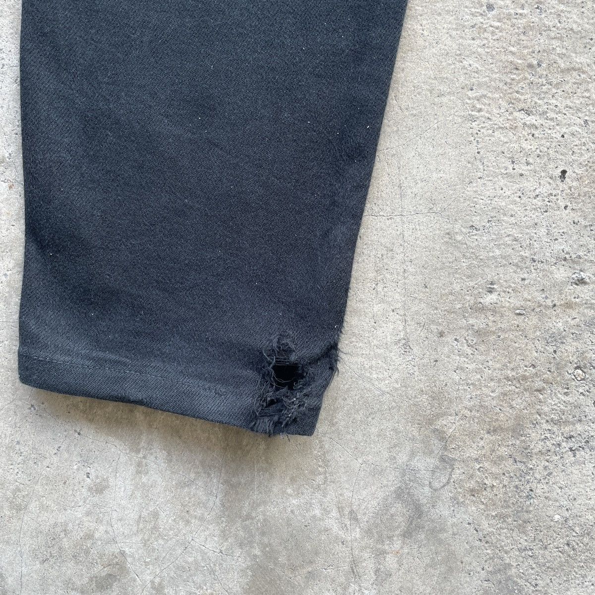 Japanese Brand × Jean Vintage Japanese Brand Black Skinny Jeans Denim Pants W31 Size US 31 - 8 Thumbnail