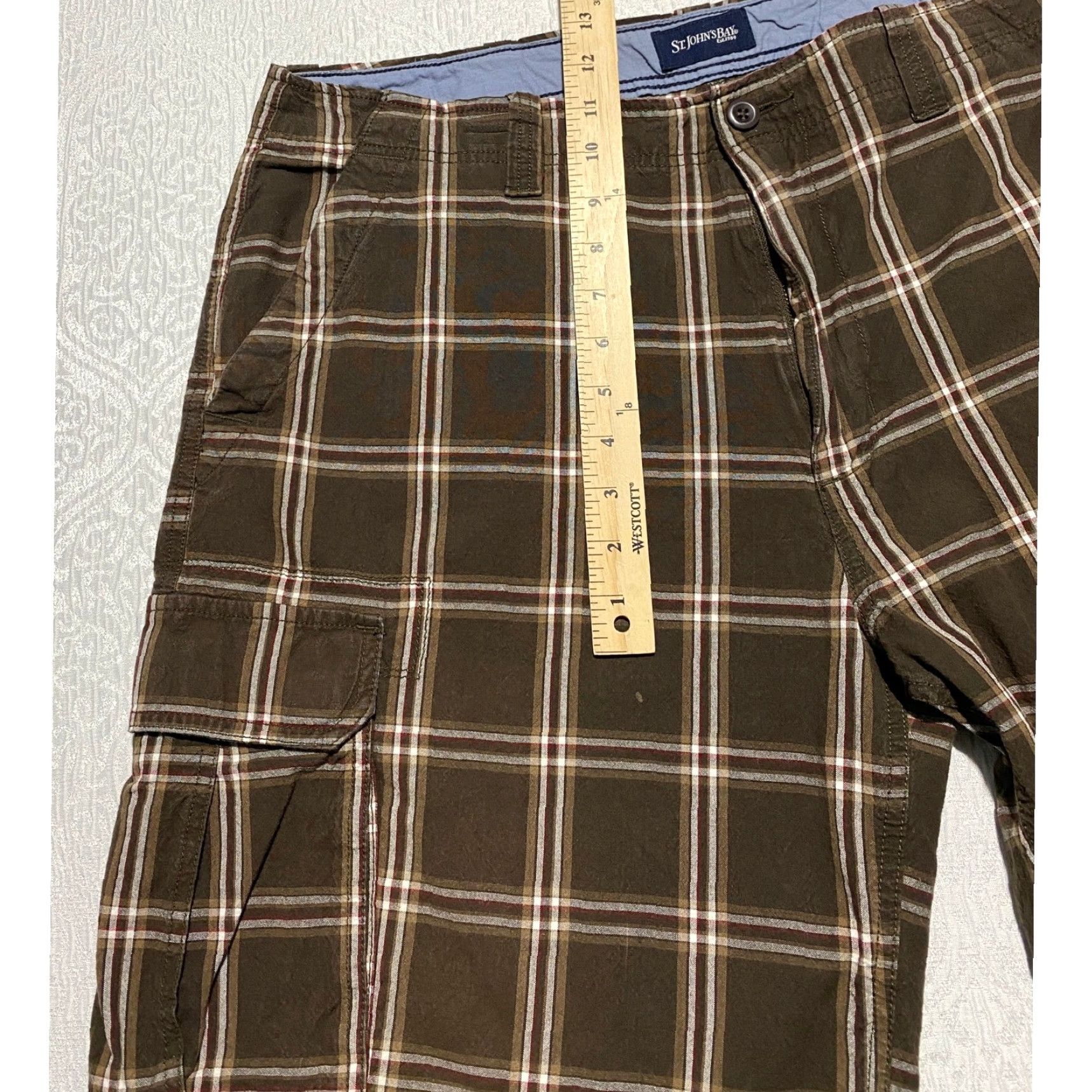 Vintage St Johns Bay Mens Cargo Shorts Plaid Brown Cotton Casual Size 38 Size US 38 / EU 54 - 2 Thumbnail
