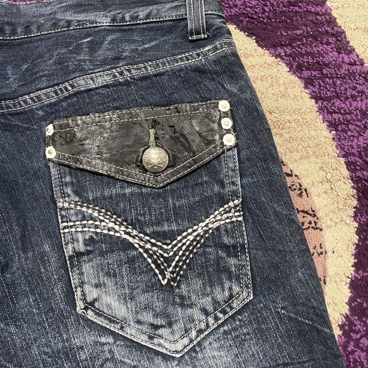 Other Wild Life Y2K Skullbones Punk Style Jorts Size US 34 / EU 50 - 8 Thumbnail