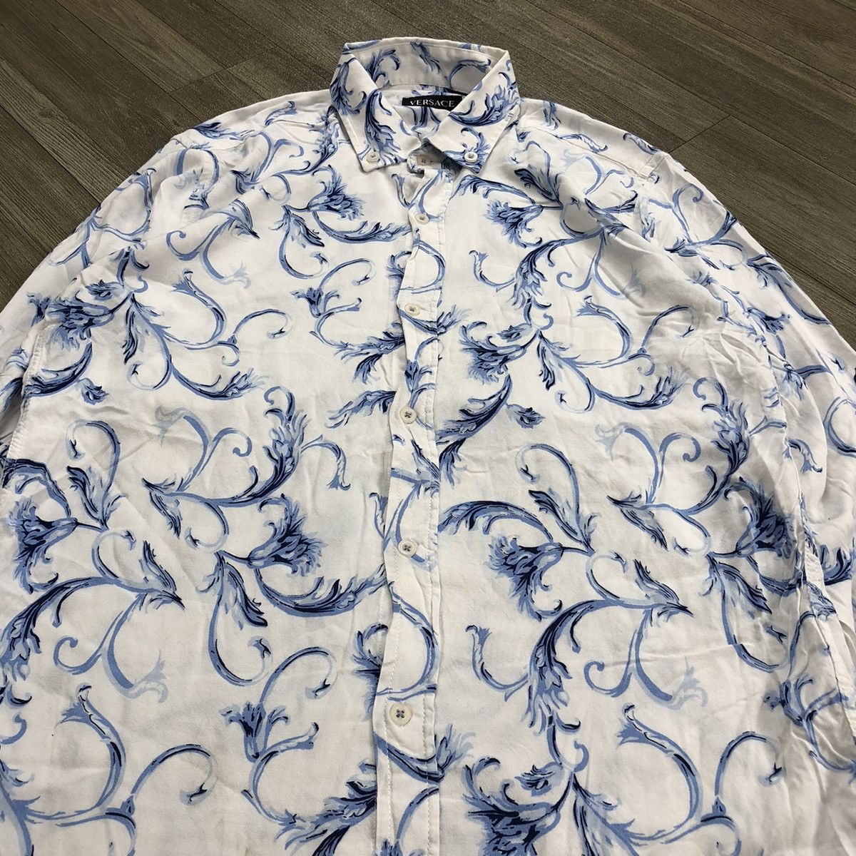 Versace Vintage Luxury Shirt Versace Floral Button Up Size US M / EU 48-50 / 2 - 3 Thumbnail