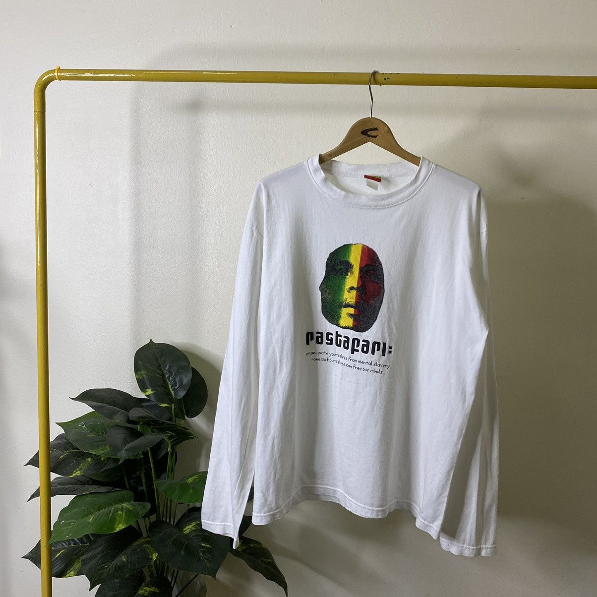 Bob Marley Vintage 1990s Bob Marley Rastafari Reggae LS Tee Size US XL / EU 56 / 4 - 1 Thumbnail